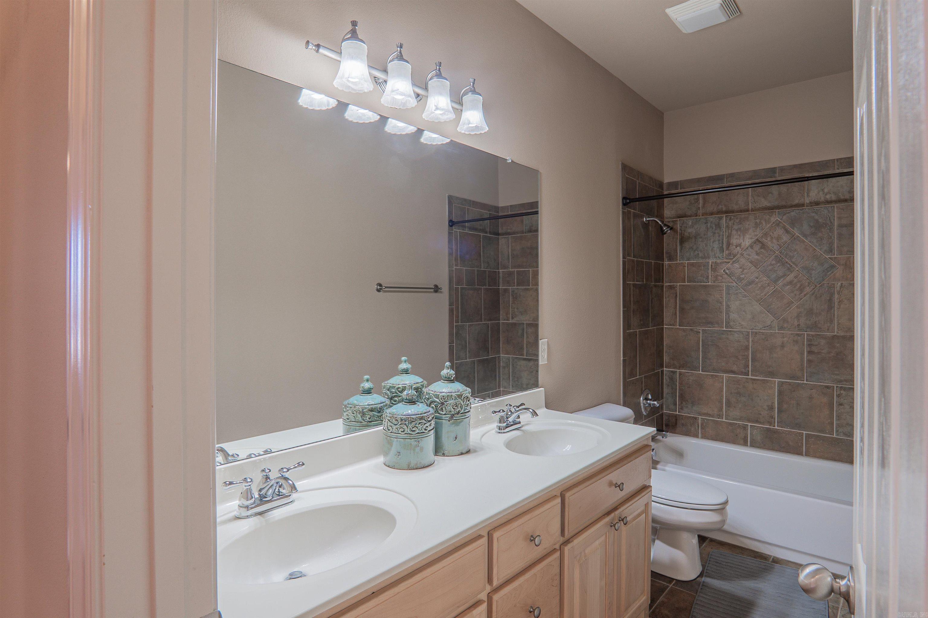 813  Cascade Dr  Cabot, AR