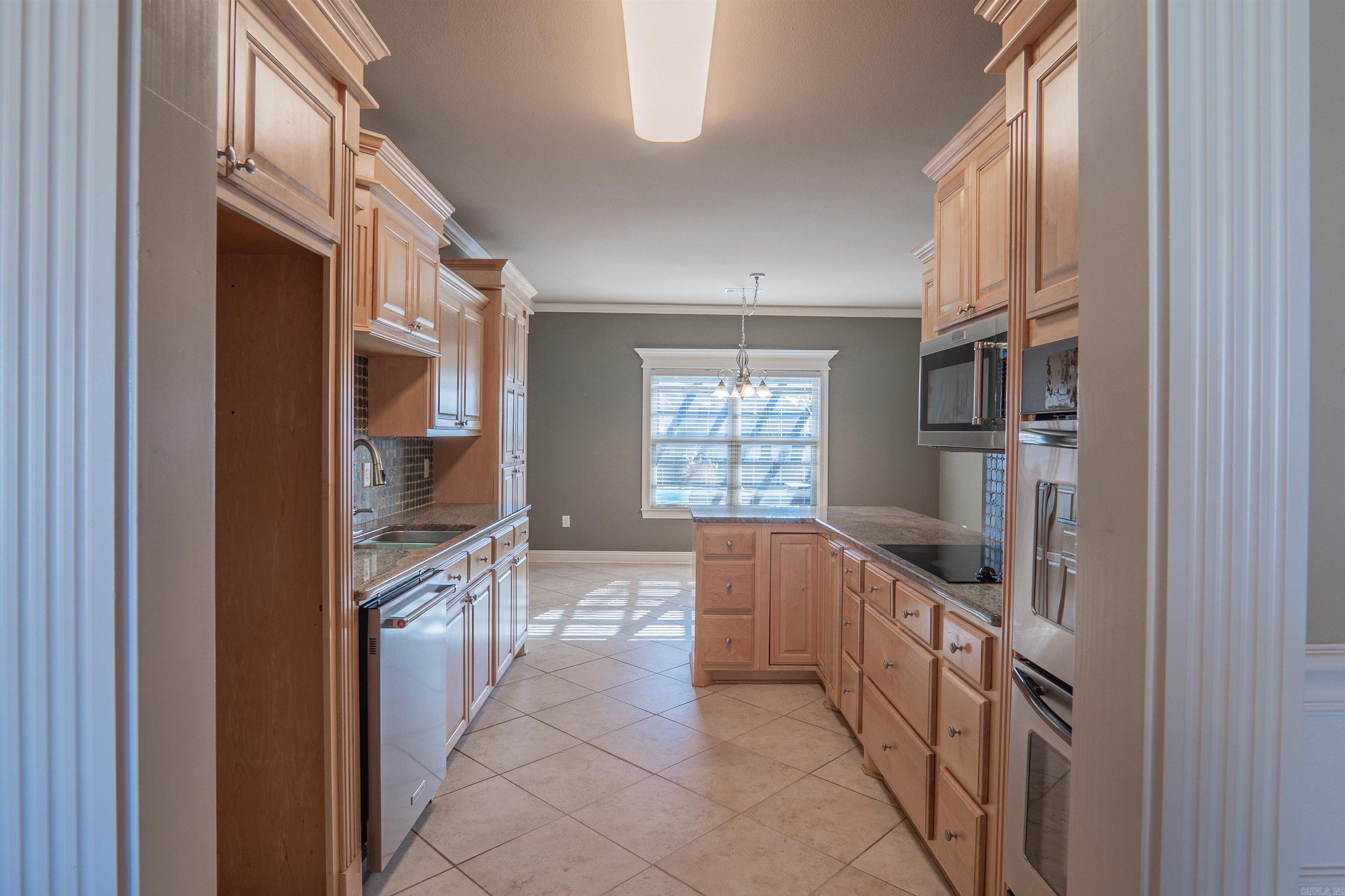813  Cascade Dr  Cabot, AR
