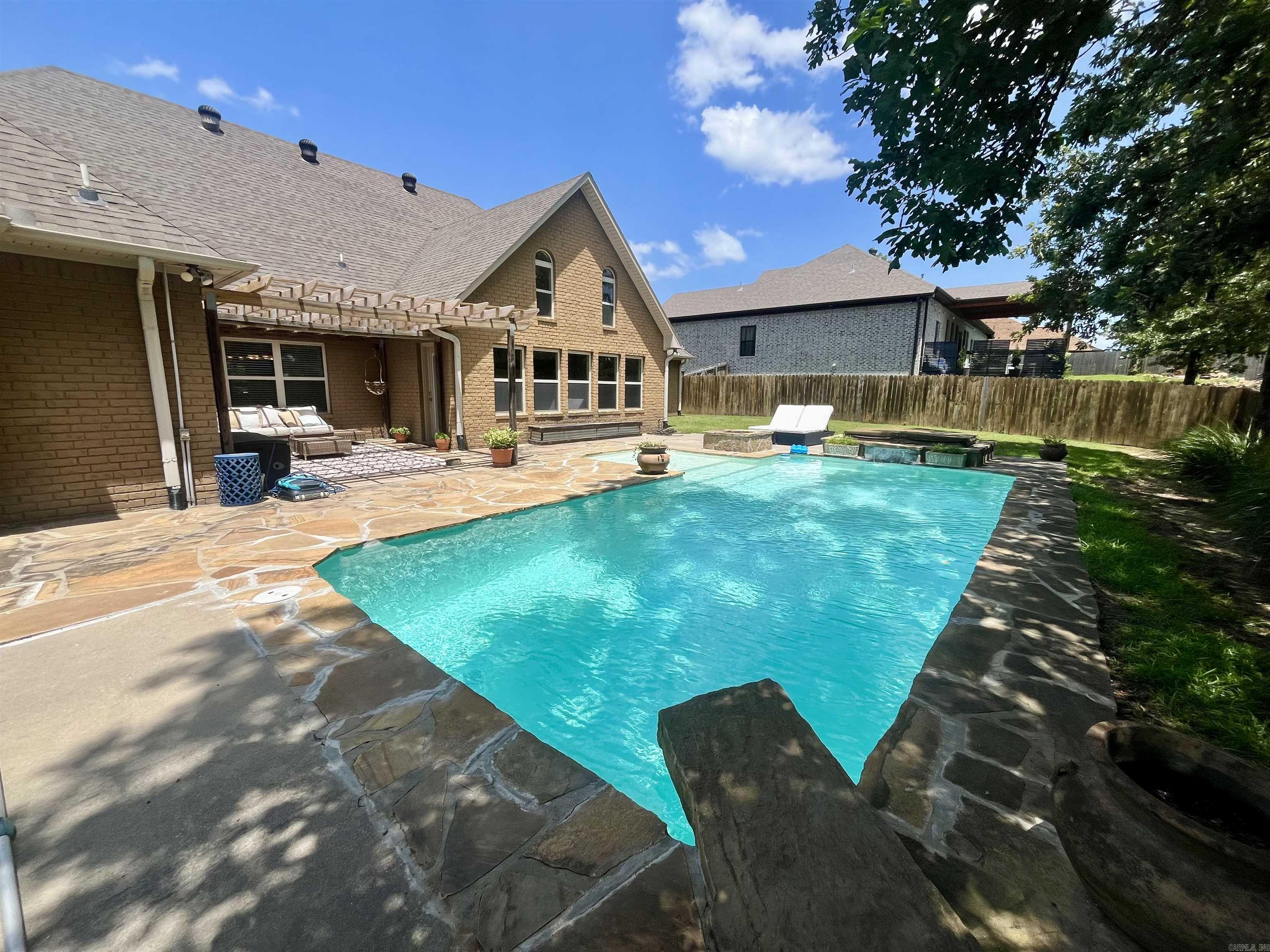 813 Cascade Dr  Cabot, AR