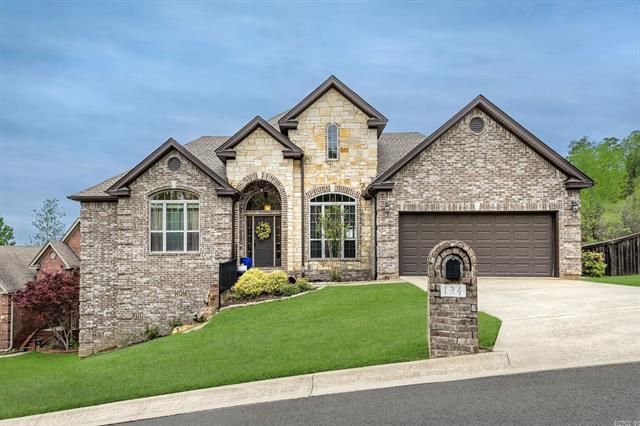 124  Crestview Dr  Maumelle, AR