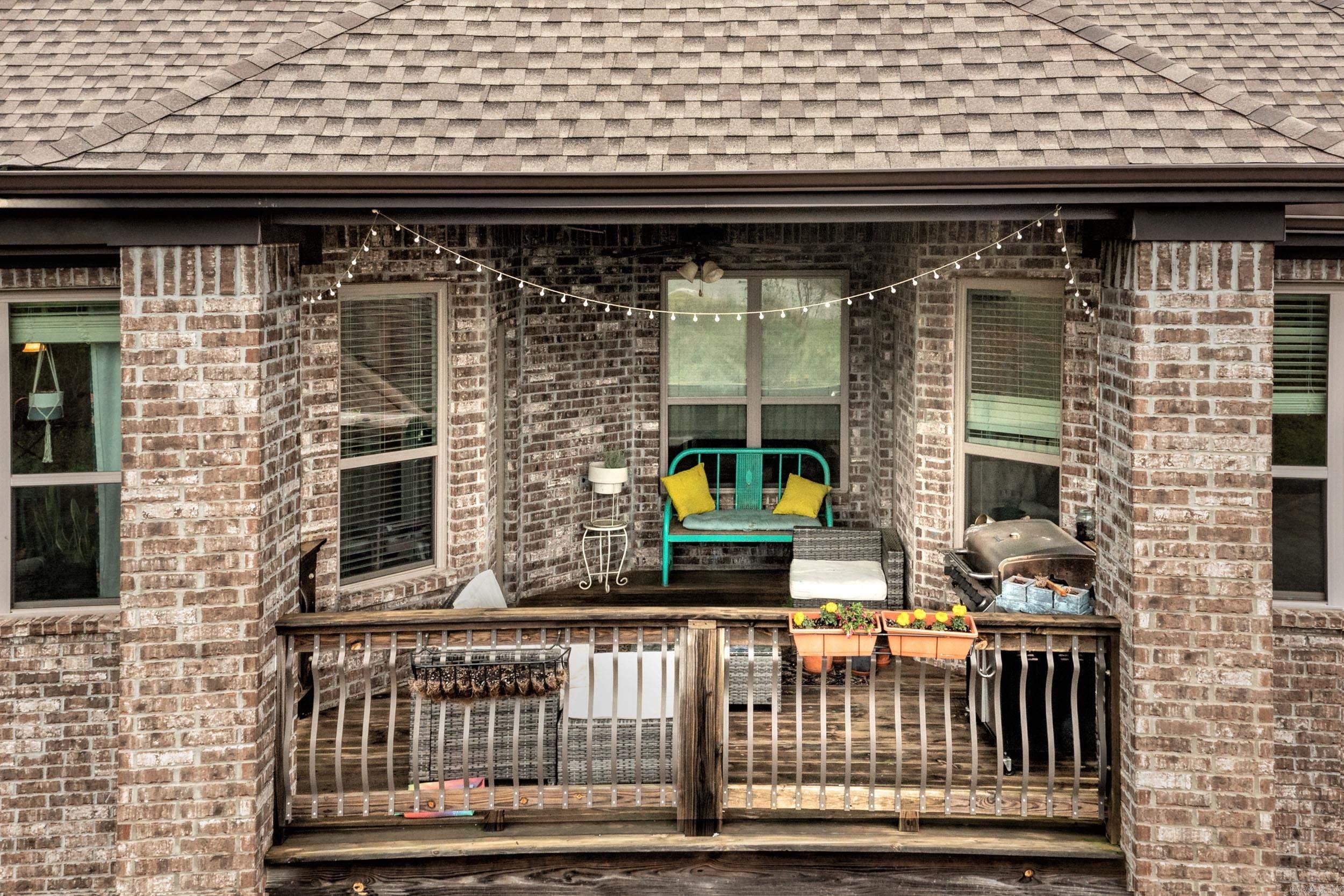 124  Crestview Dr  Maumelle, AR