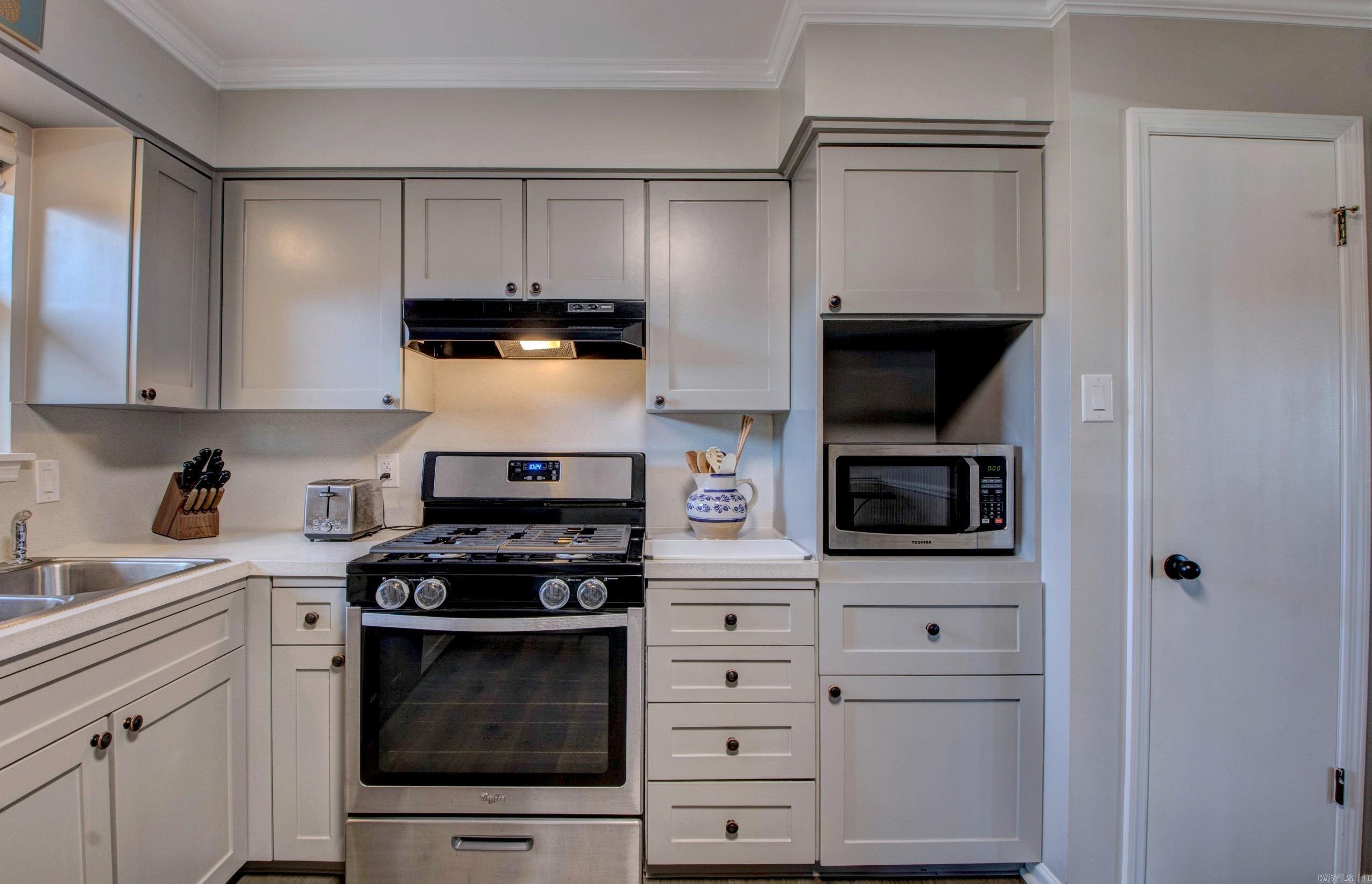 11409 E Stoney Point  Little Rock, AR