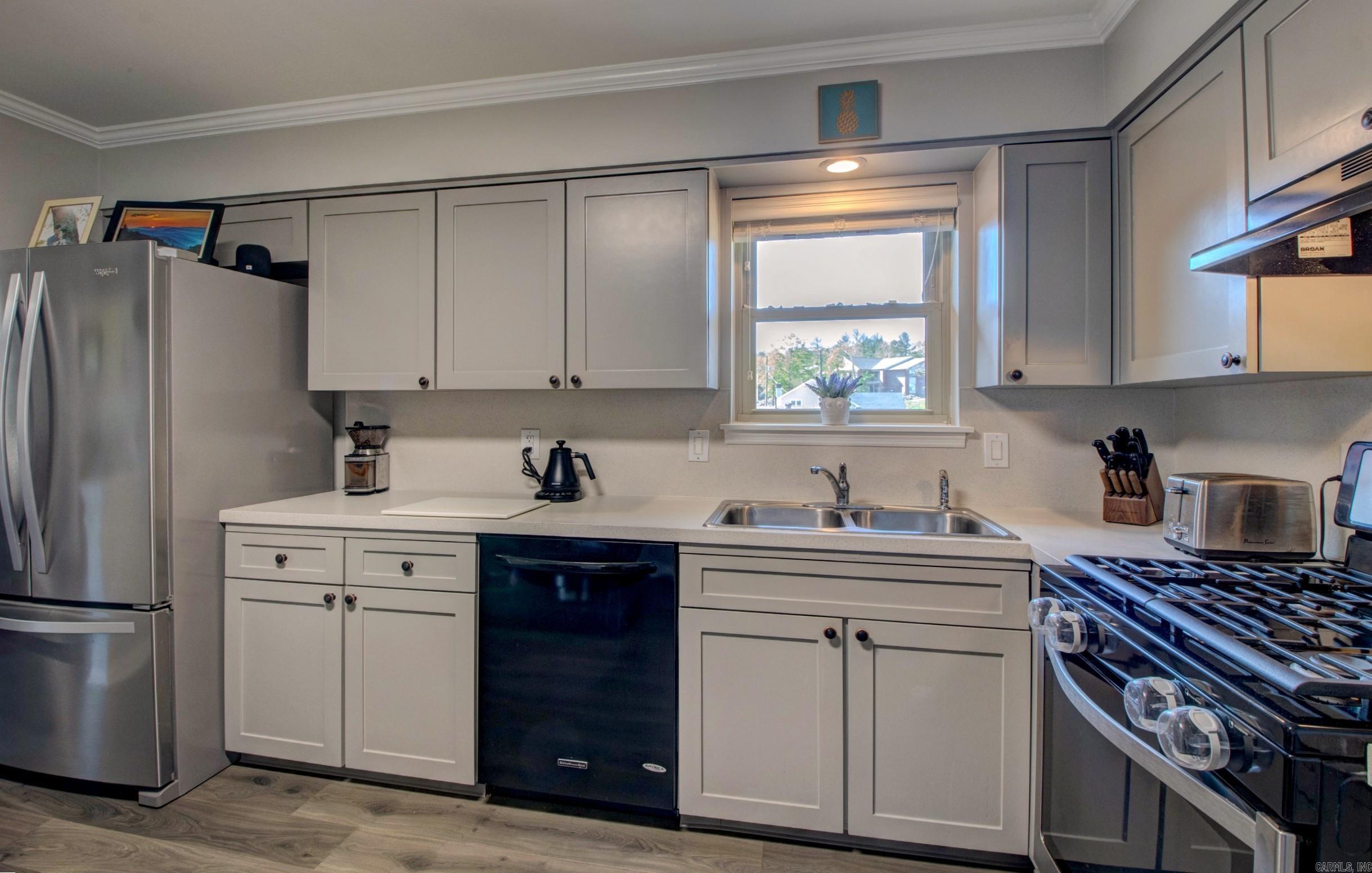 11409 E Stoney Point  Little Rock, AR
