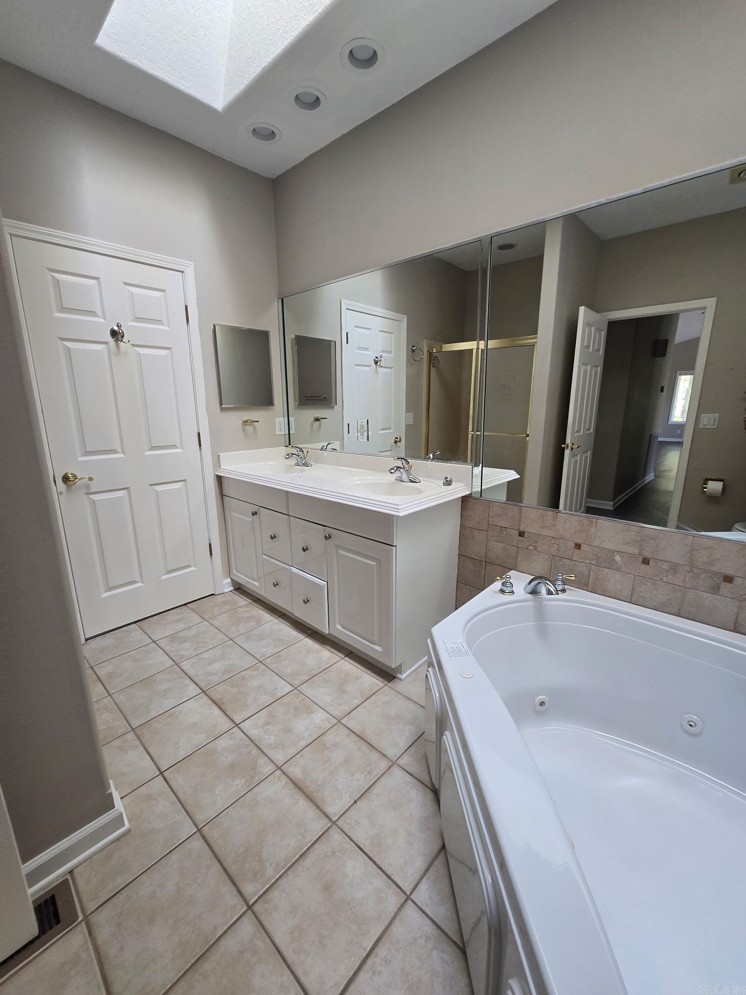36  Saldana  Hot Springs Village, AR