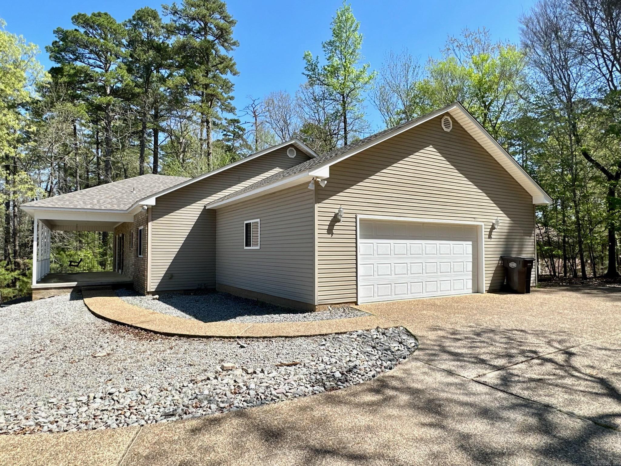 36  Saldana  Hot Springs Village, AR