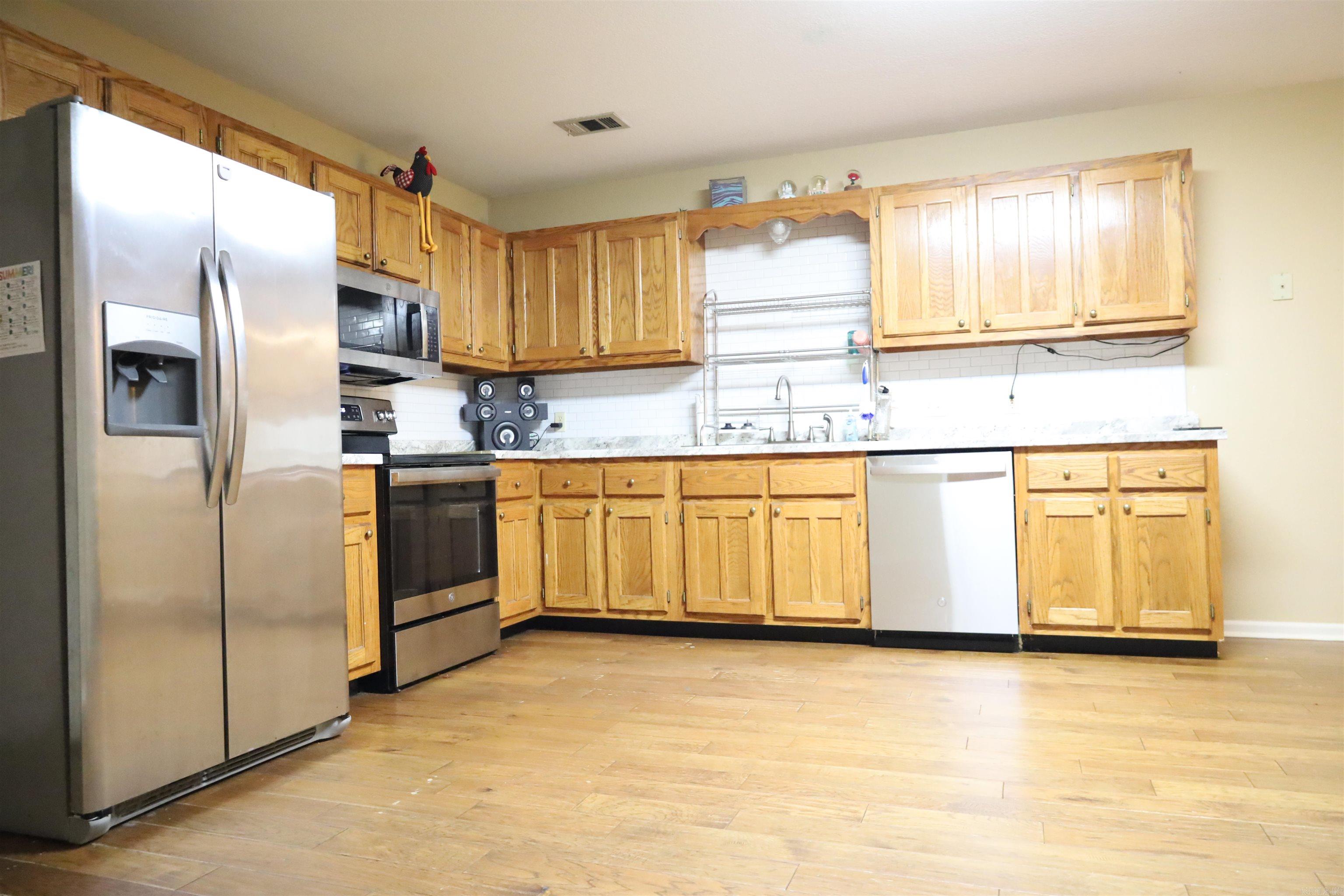 5703 and 5705  Cedar St  Paragould, AR