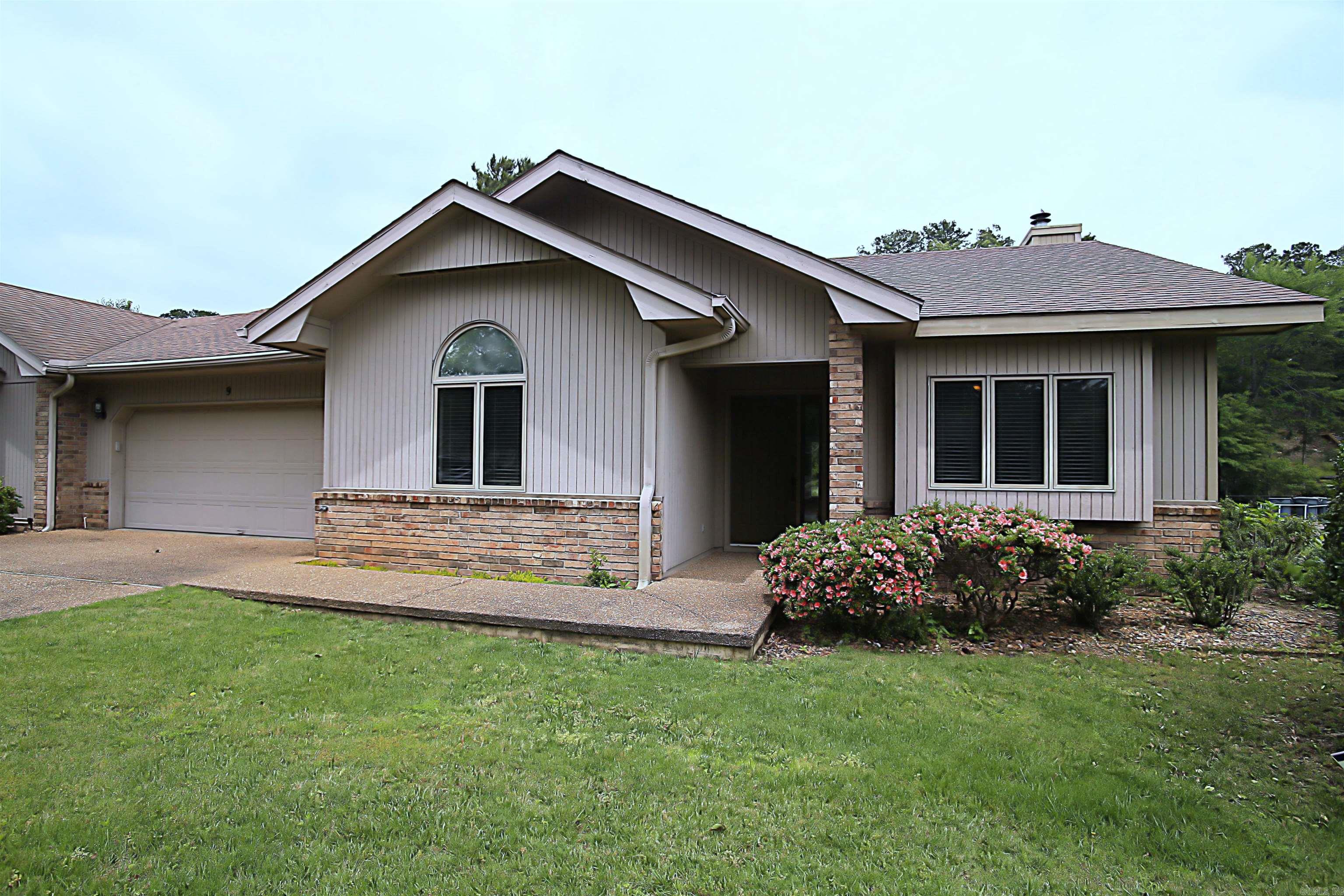 9  Isla Mujeres  Hot Springs Village, AR