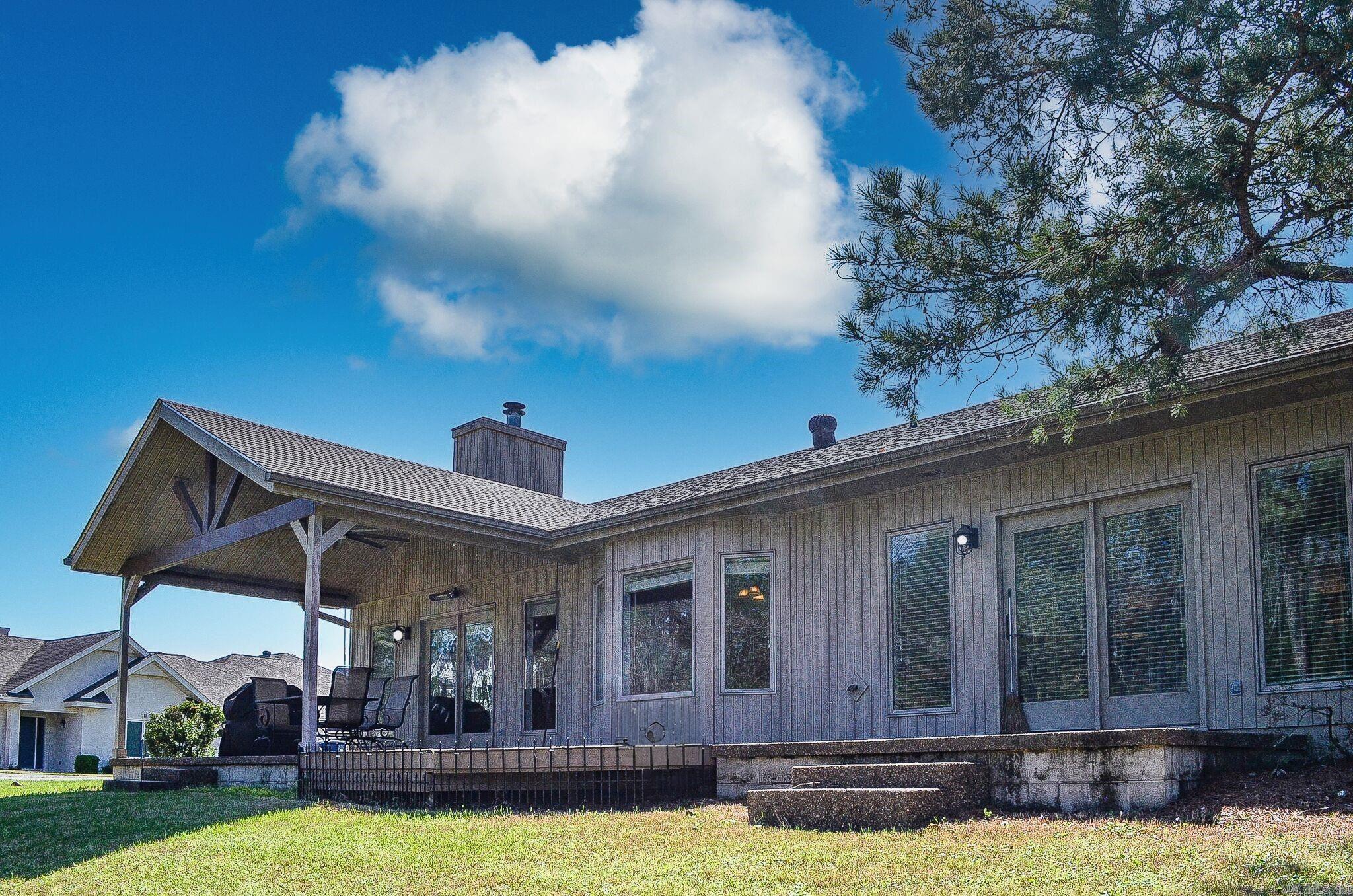 9  Isla Mujeres  Hot Springs Village, AR