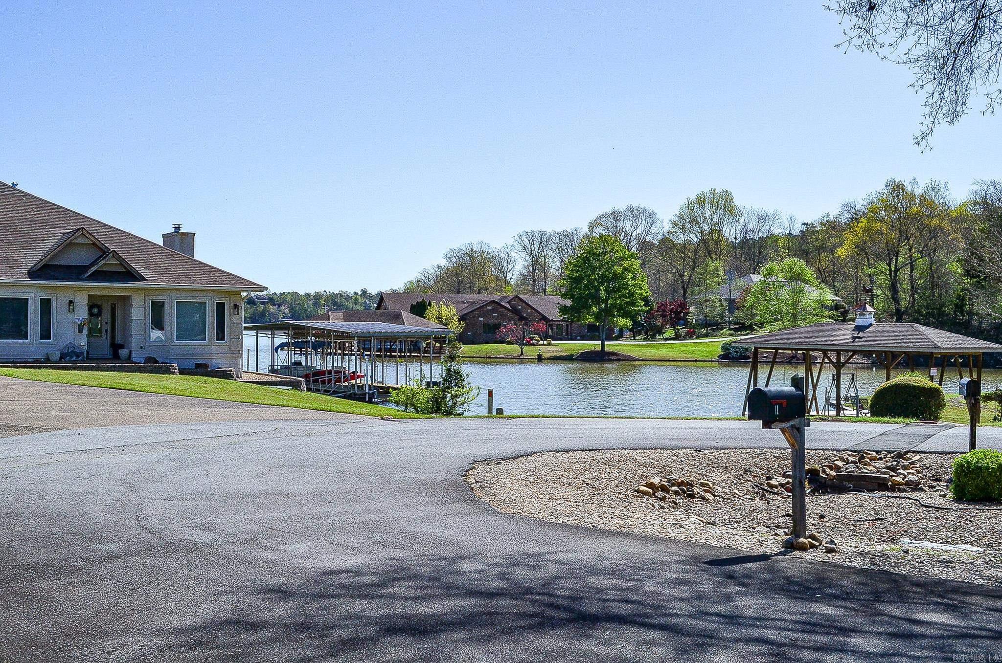 9  Isla Mujeres  Hot Springs Village, AR