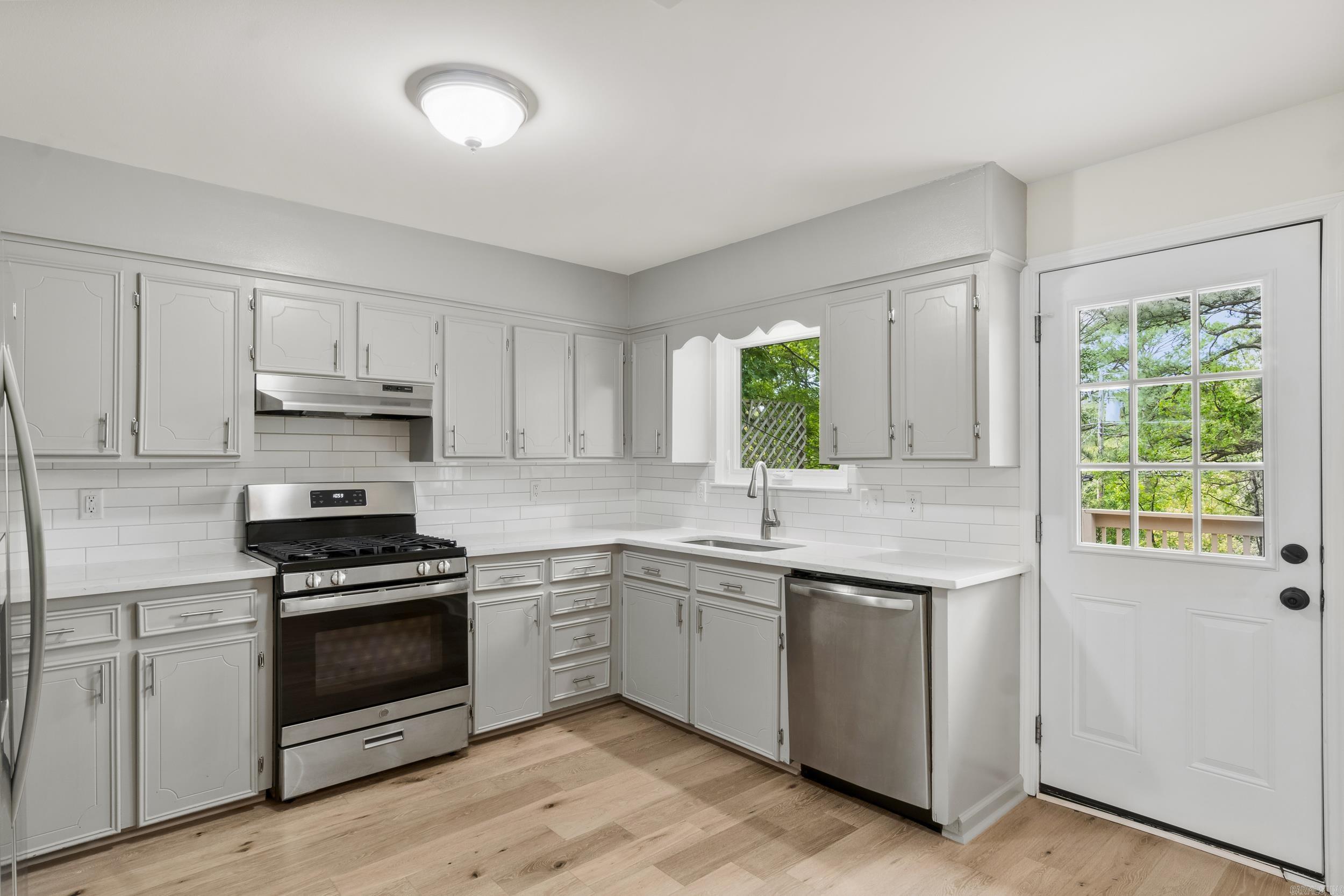1706  Shumate  Little Rock, AR