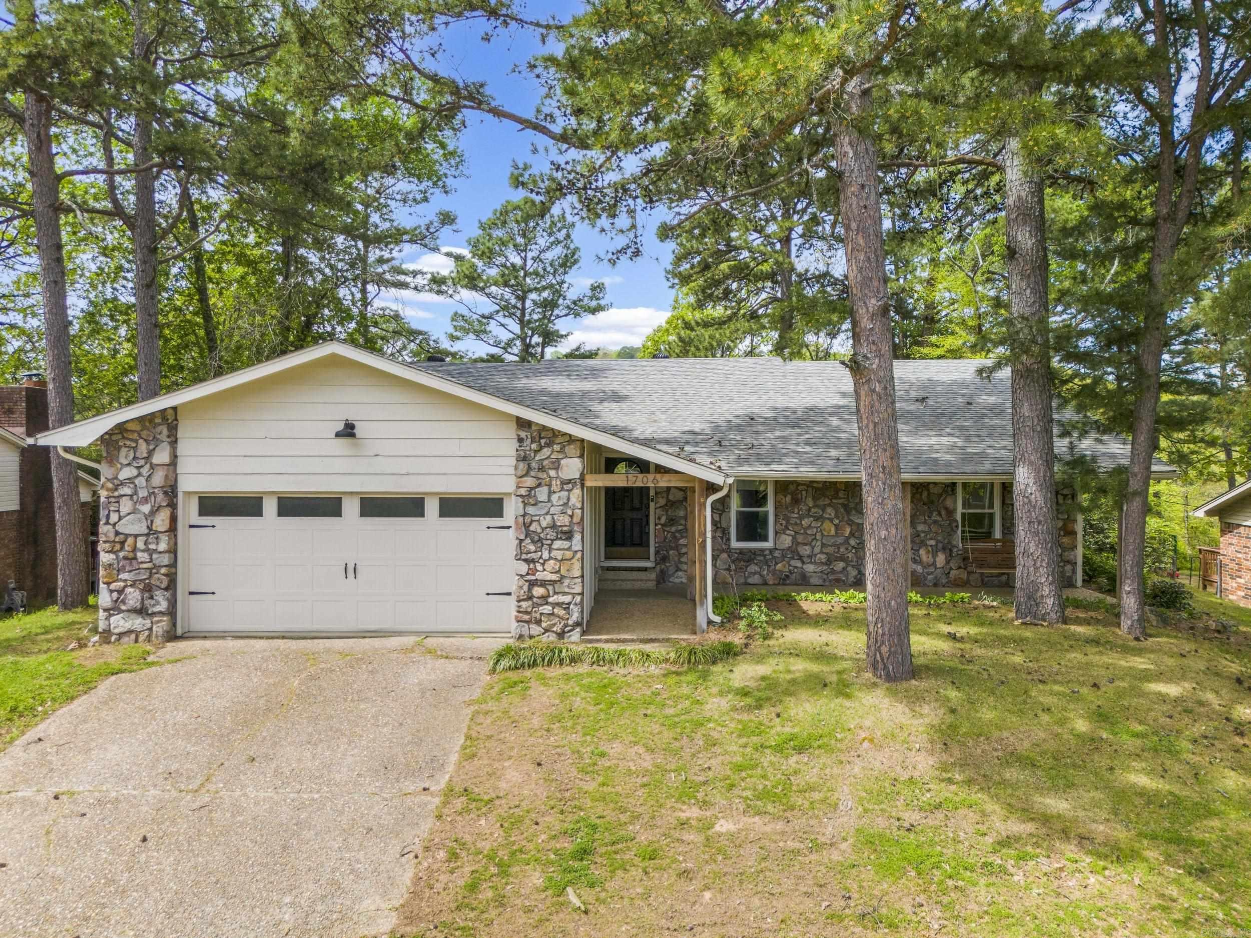 1706  Shumate  Little Rock, AR