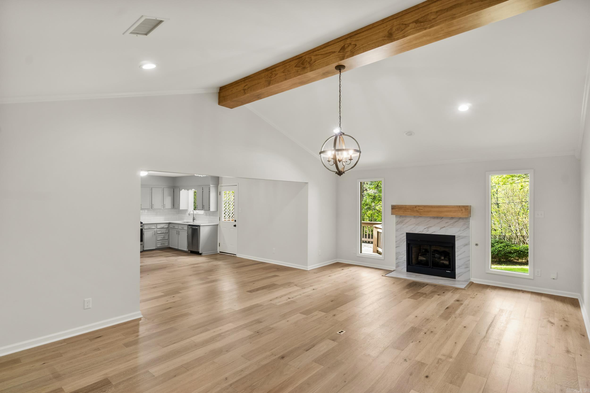 1706  Shumate  Little Rock, AR