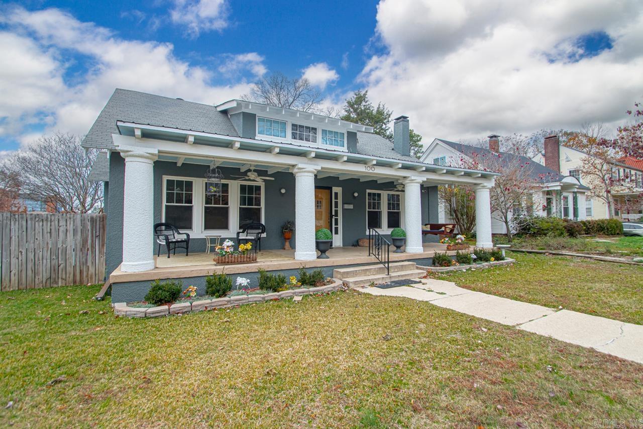 100  Colonial  Little Rock, AR