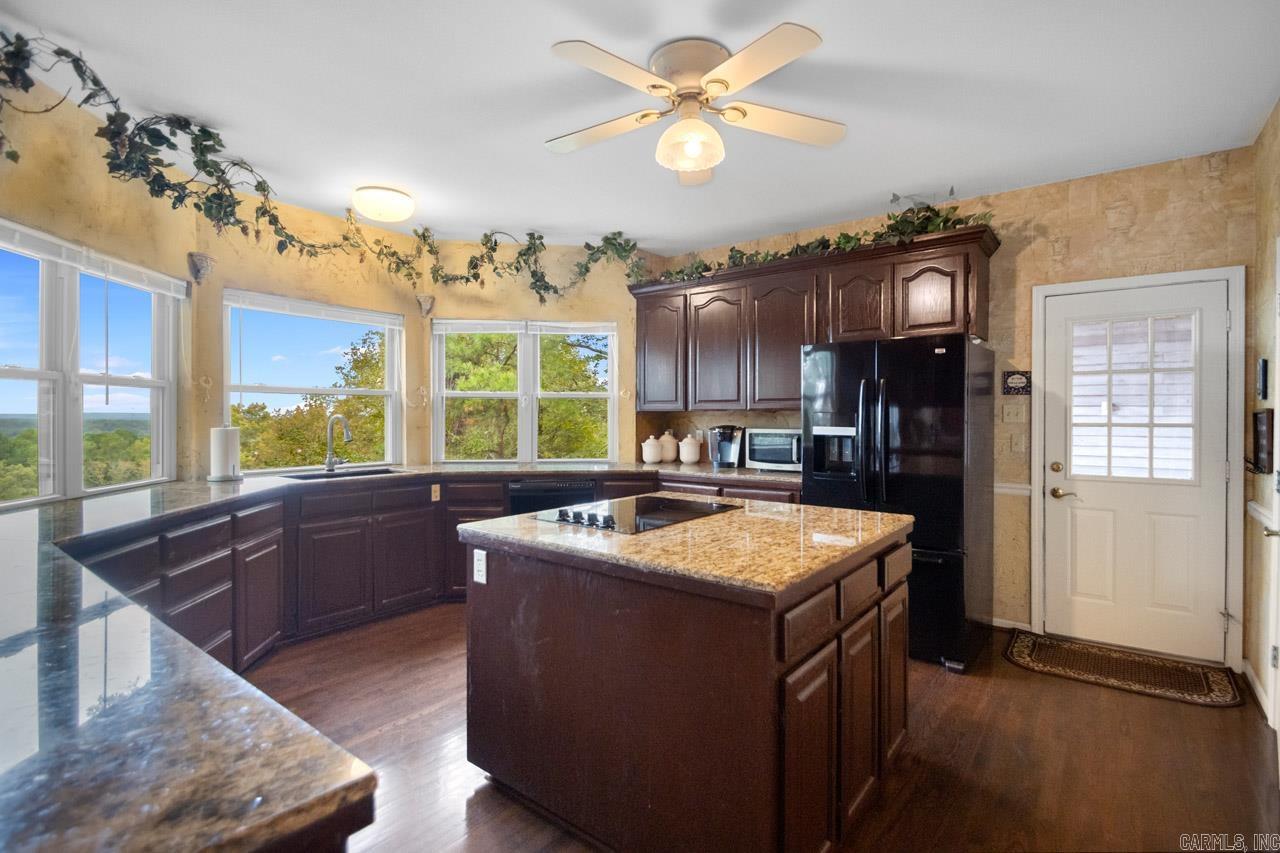 6102  Noble  Jacksonville, AR