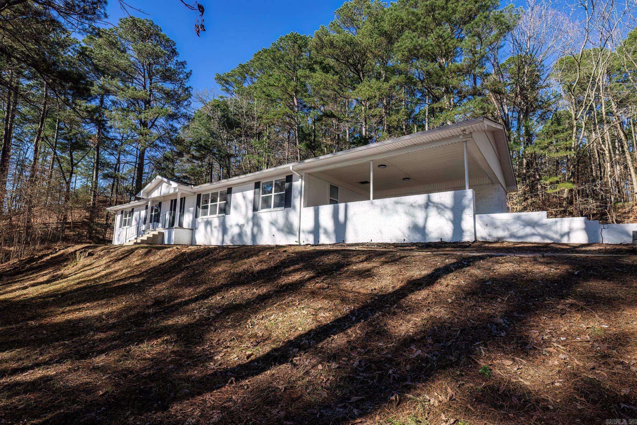 736 Beech Circle Arkadelphia, AR 71923