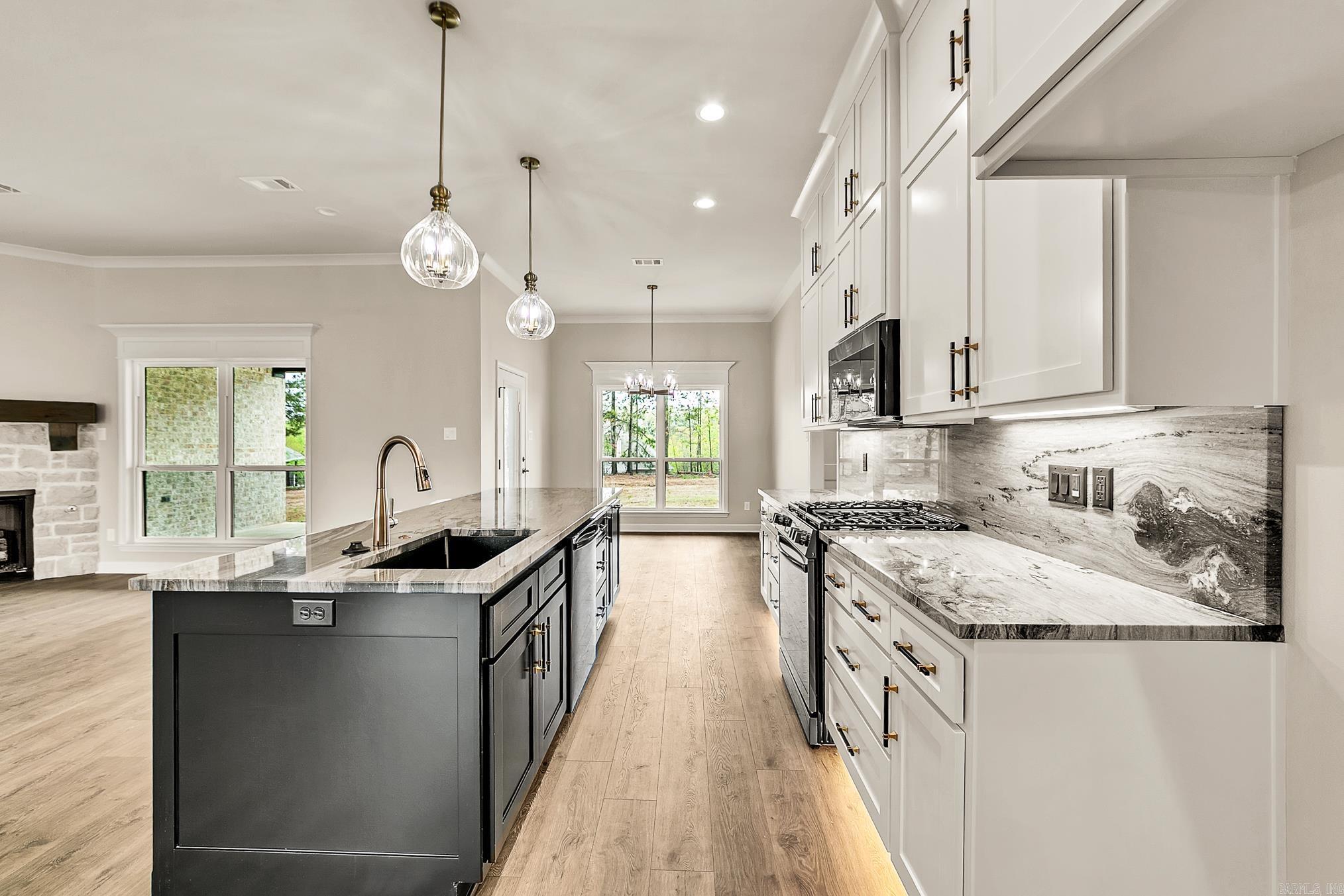 16  Hickory  Cabot, AR