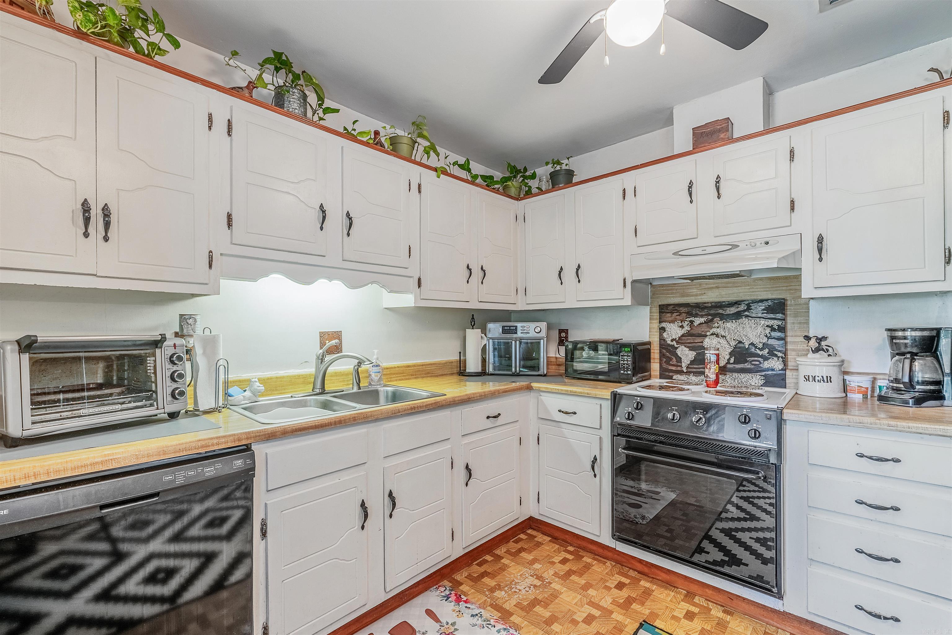 3  Creekdale  Sherwood, AR