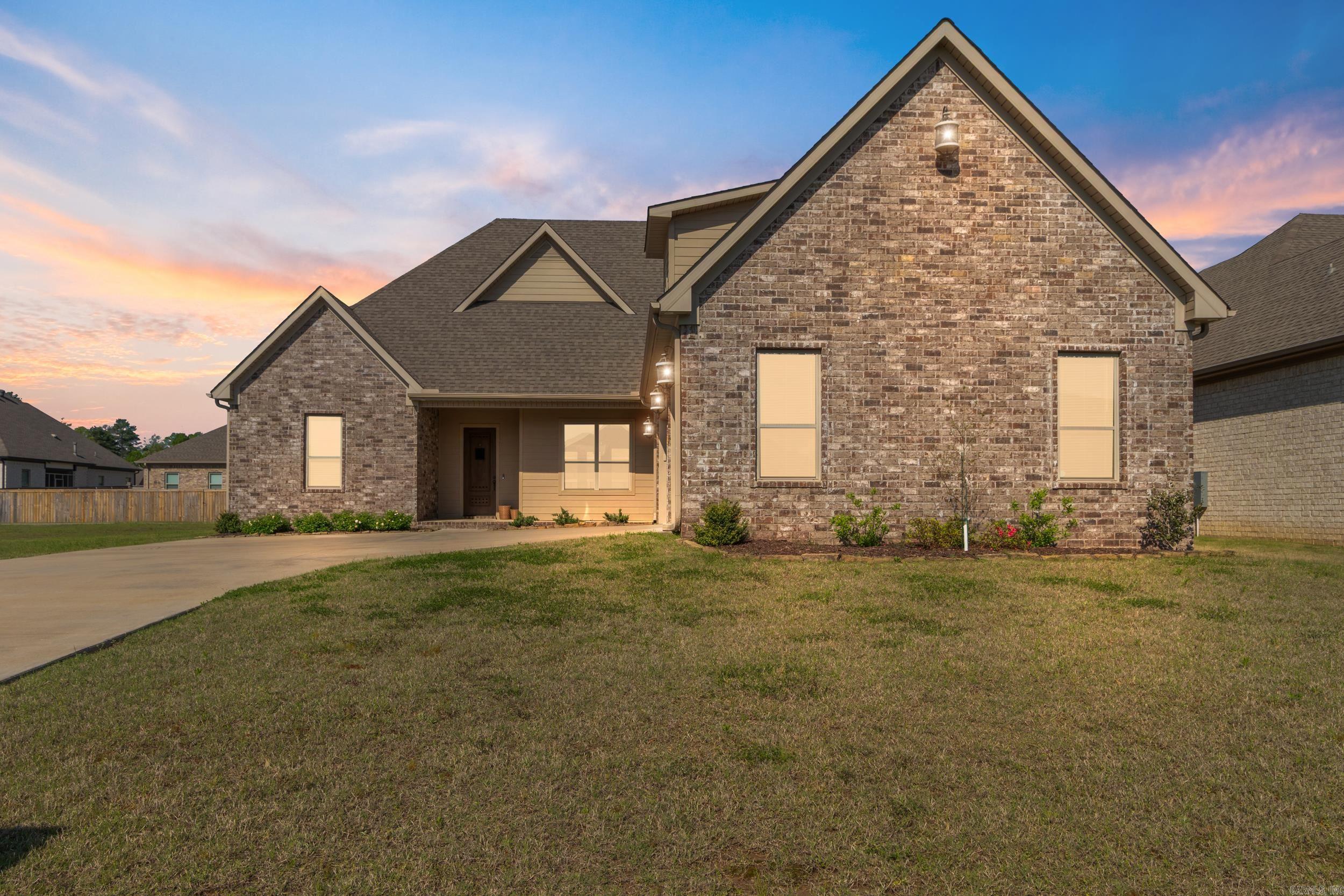 106  Natural  Maumelle, AR