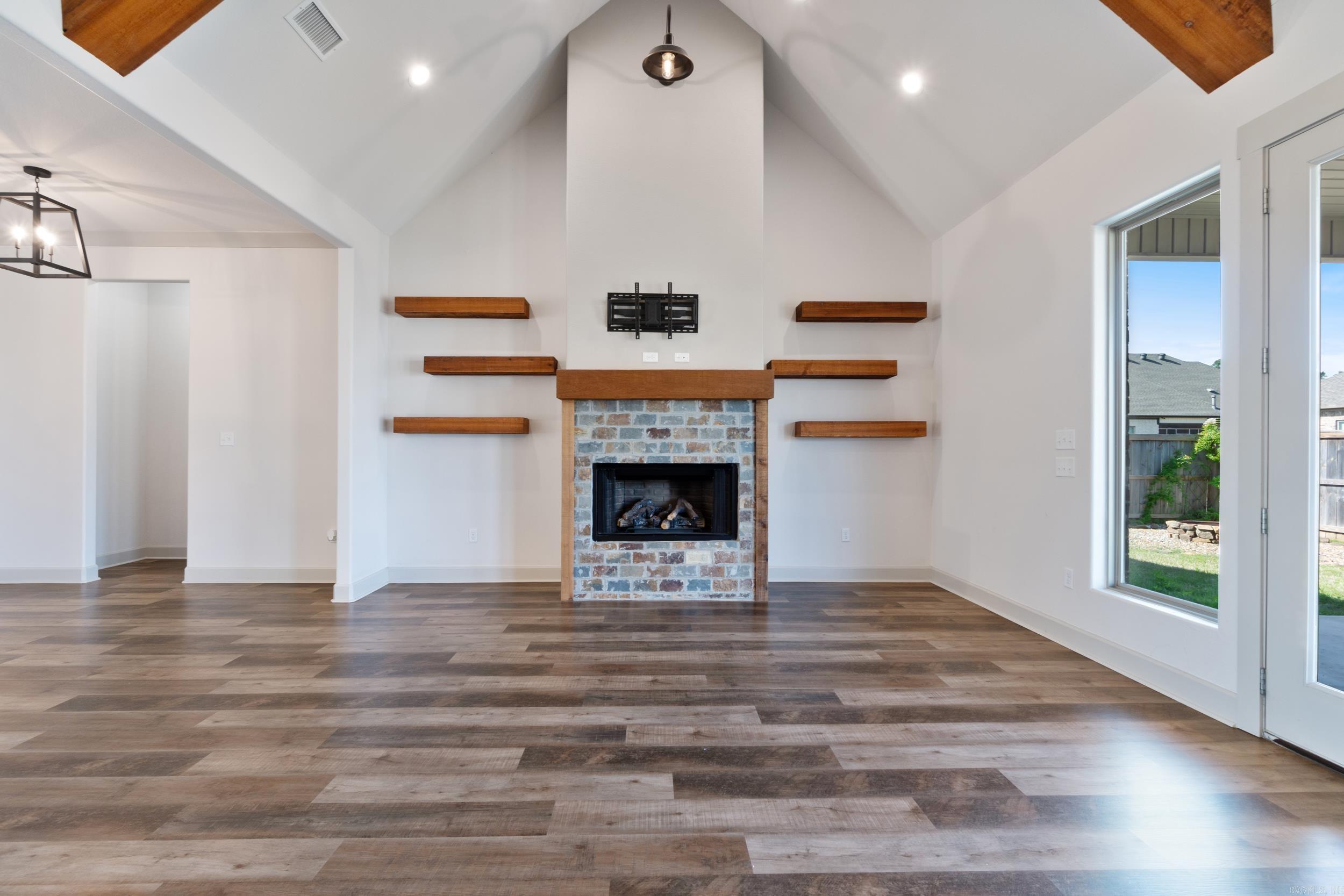 106  Natural  Maumelle, AR