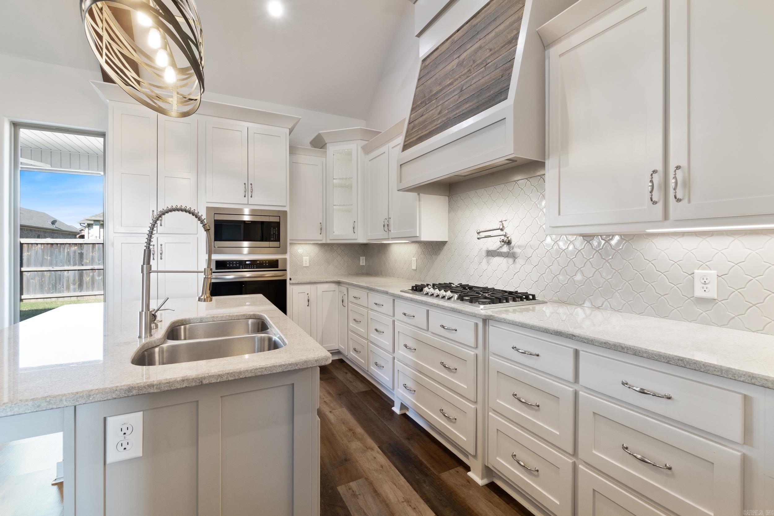 106  Natural  Maumelle, AR