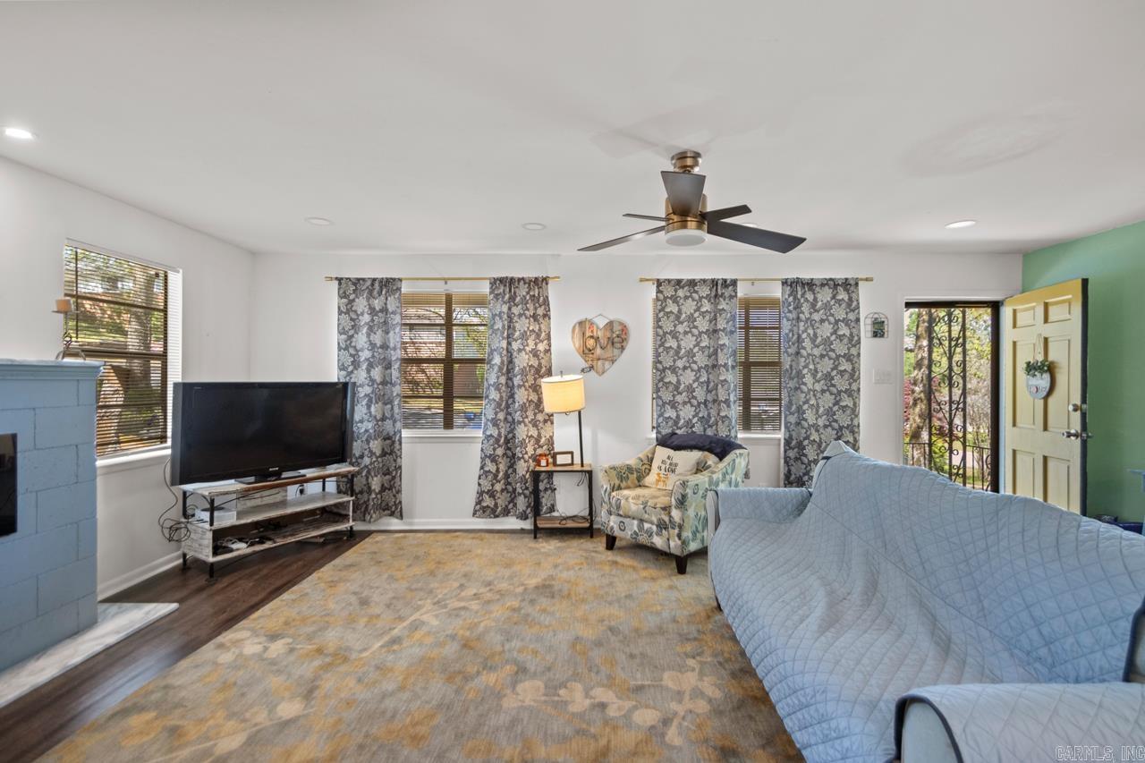 405  Wisteria  North Little Rock, AR