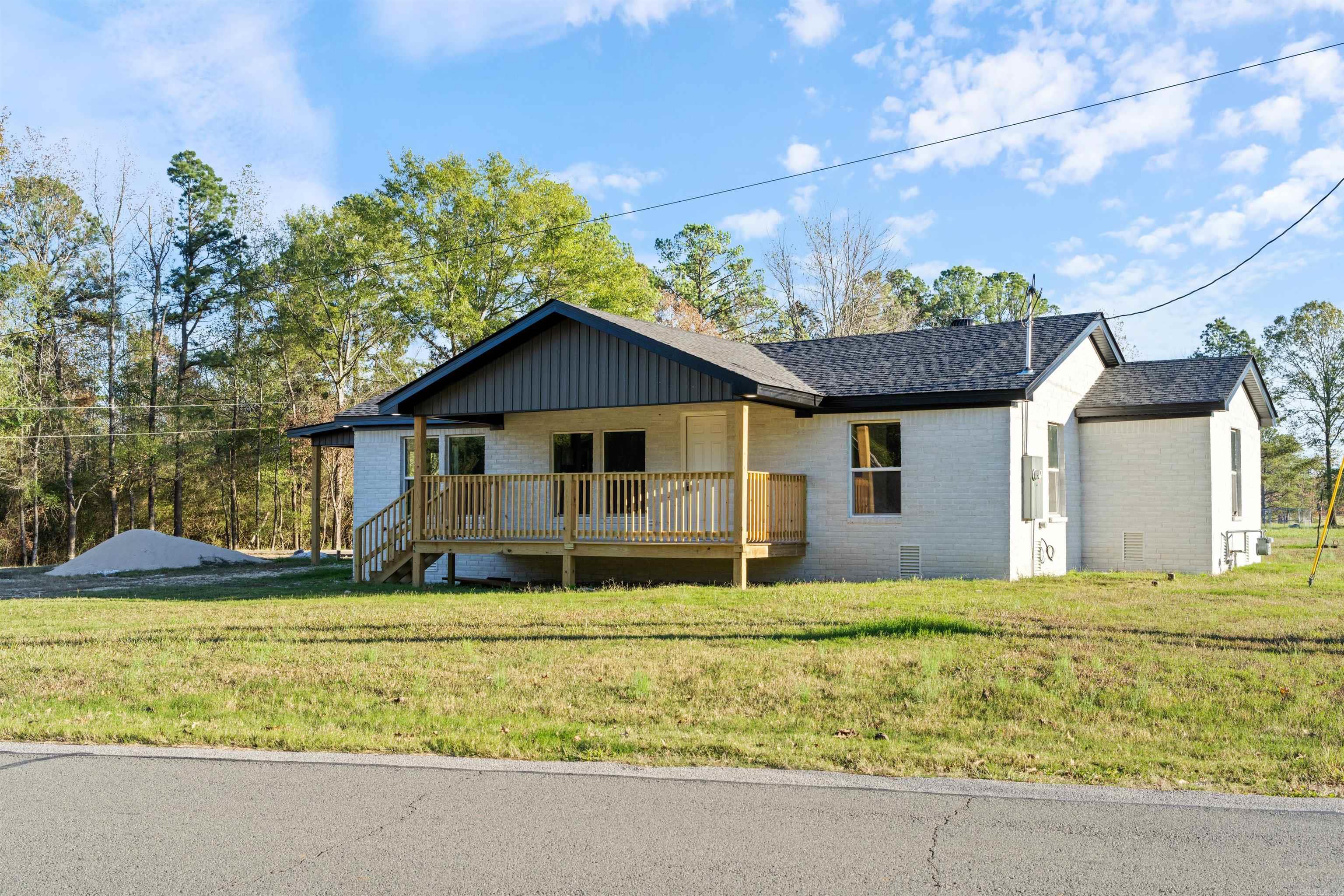 1533  Shoemaker  Sheridan, AR