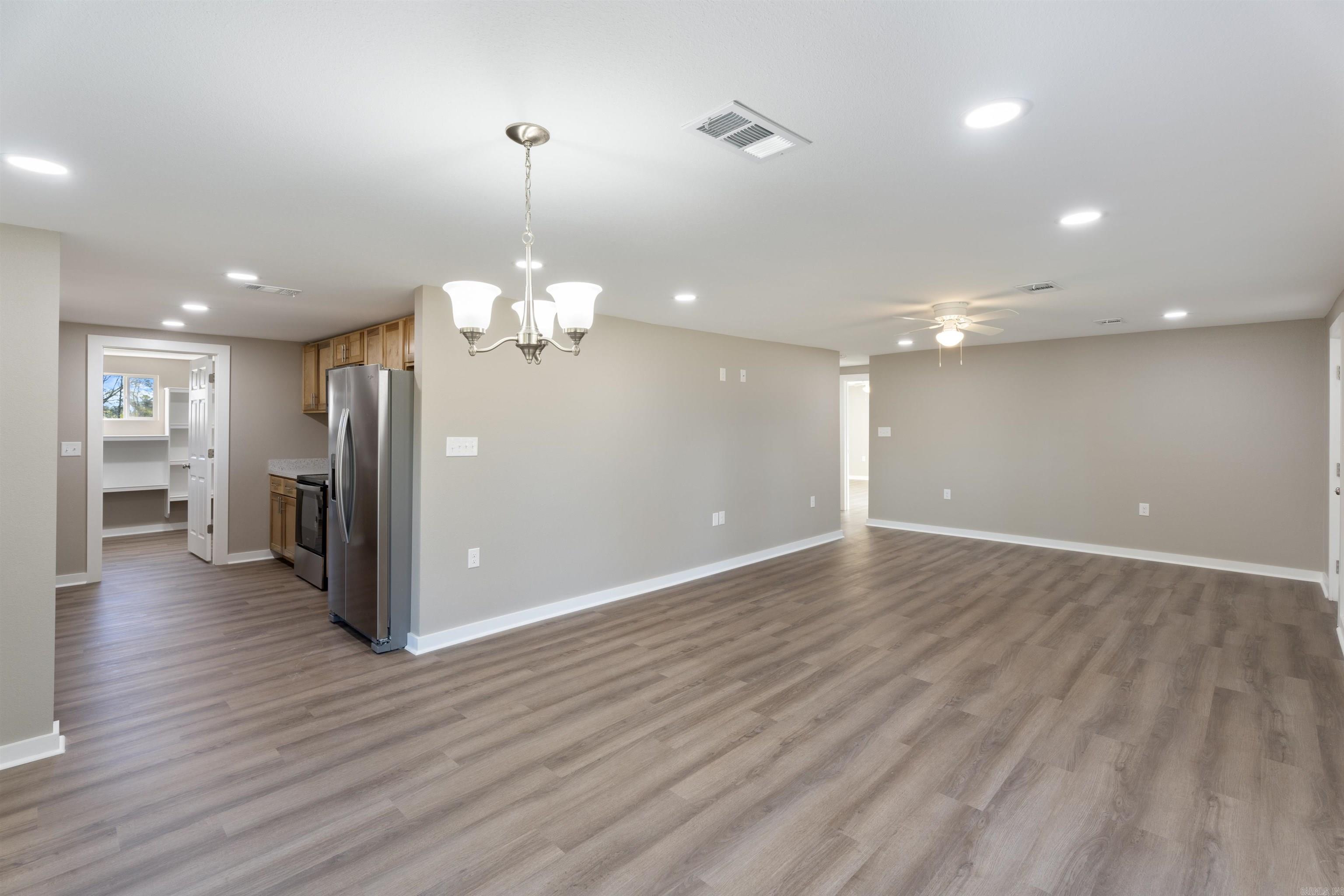 1533  Shoemaker  Sheridan, AR