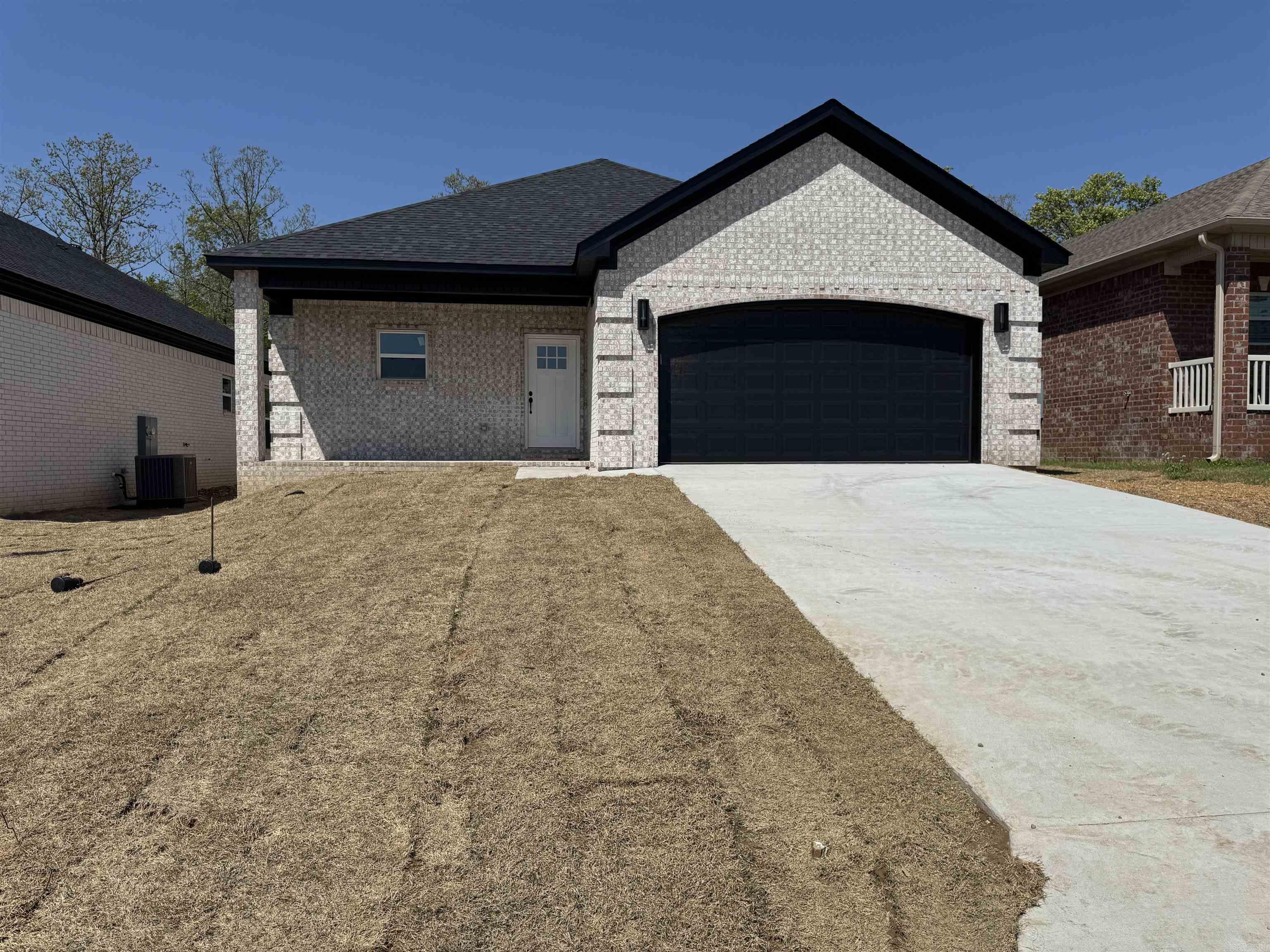7224  Stonehenge  Sherwood, AR