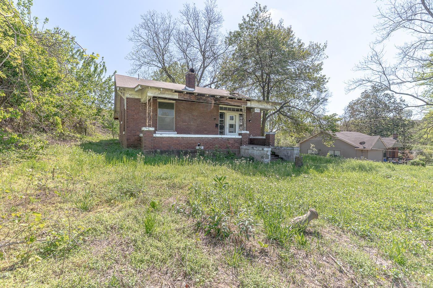 710  Liberty  Helena, AR