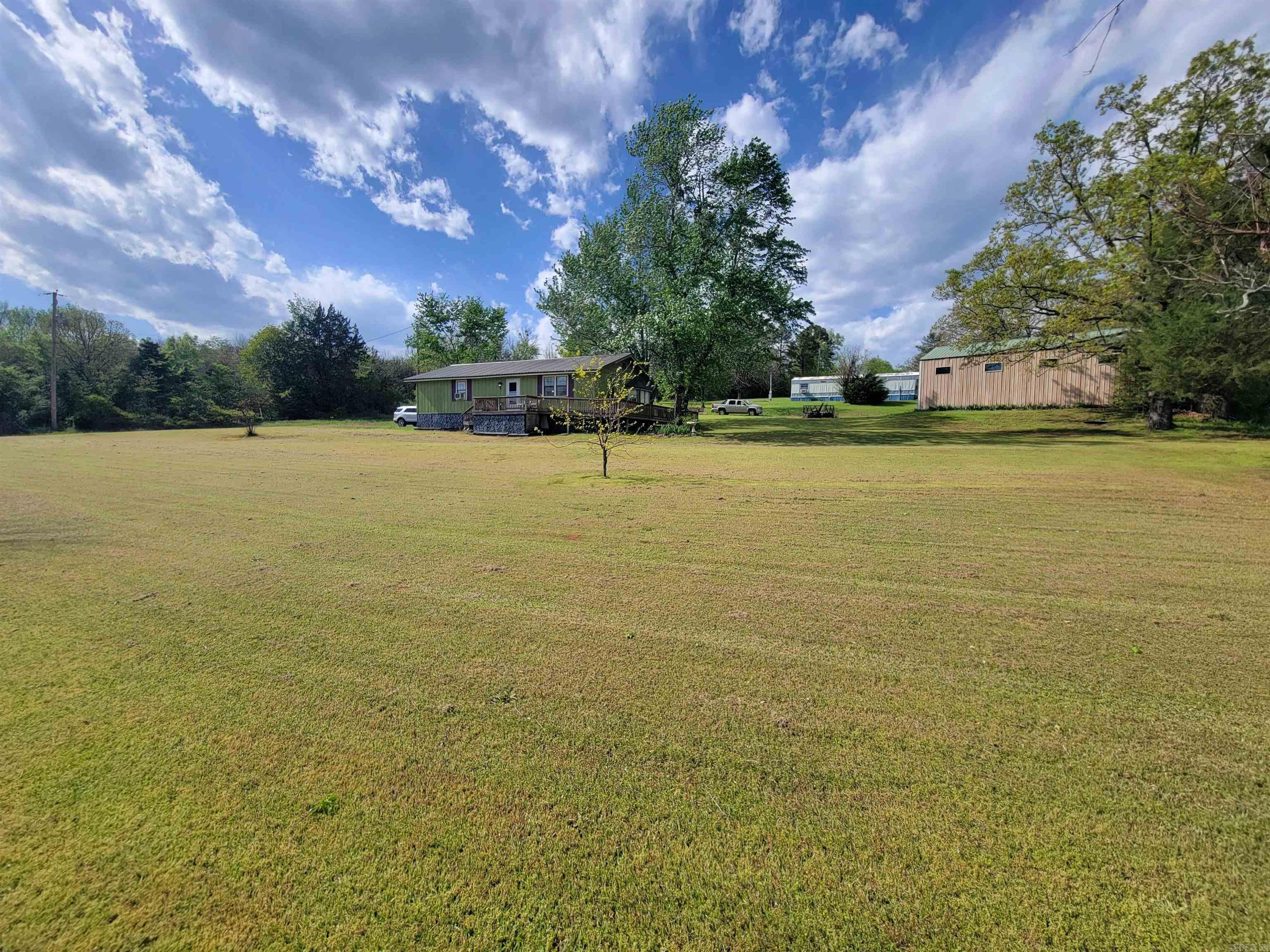 11  D and N  Greenbrier, AR