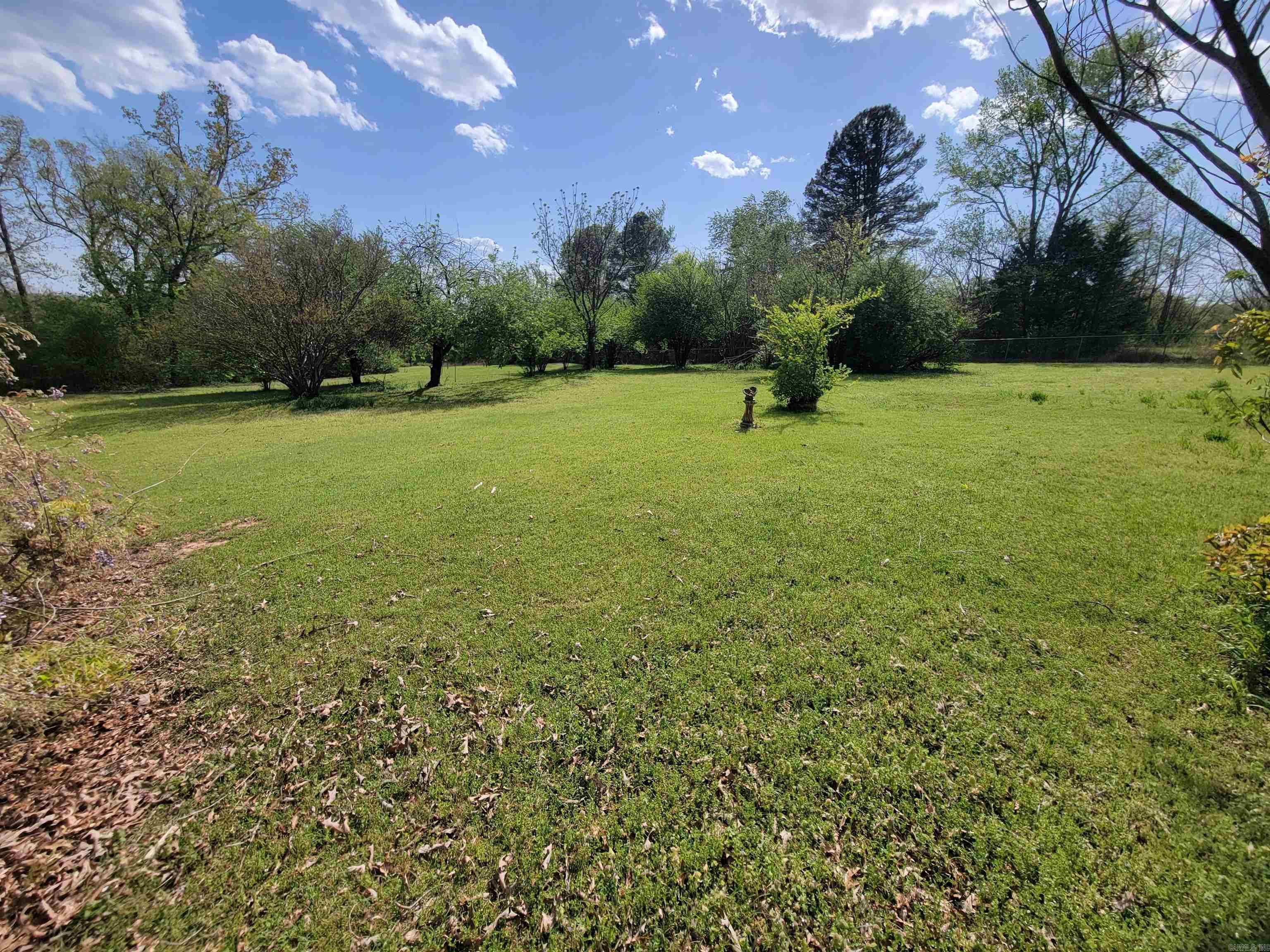11  D and N  Greenbrier, AR