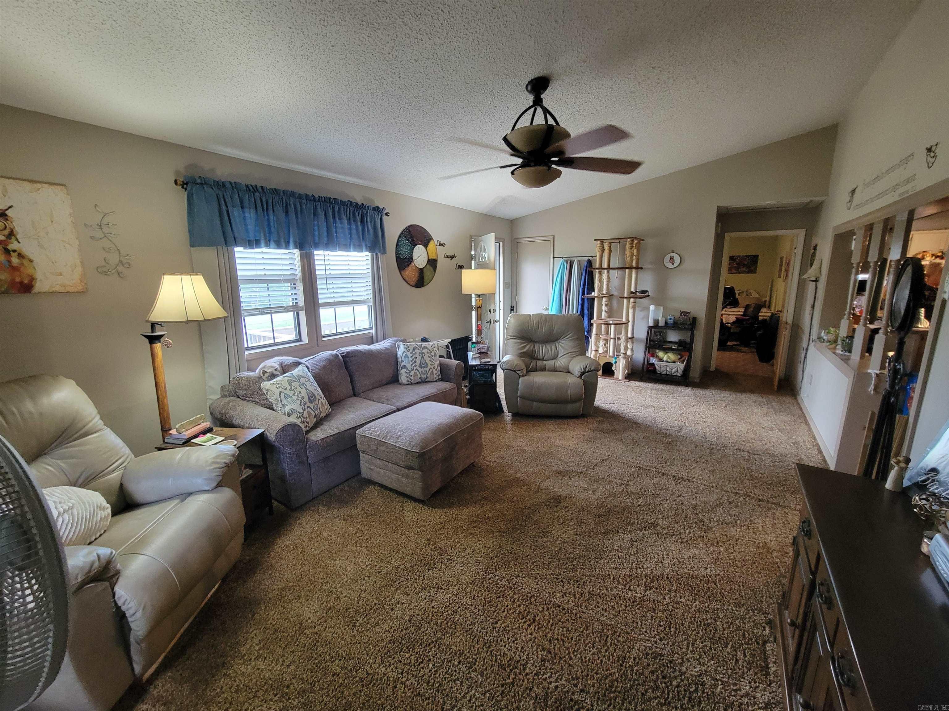 11  D and N  Greenbrier, AR