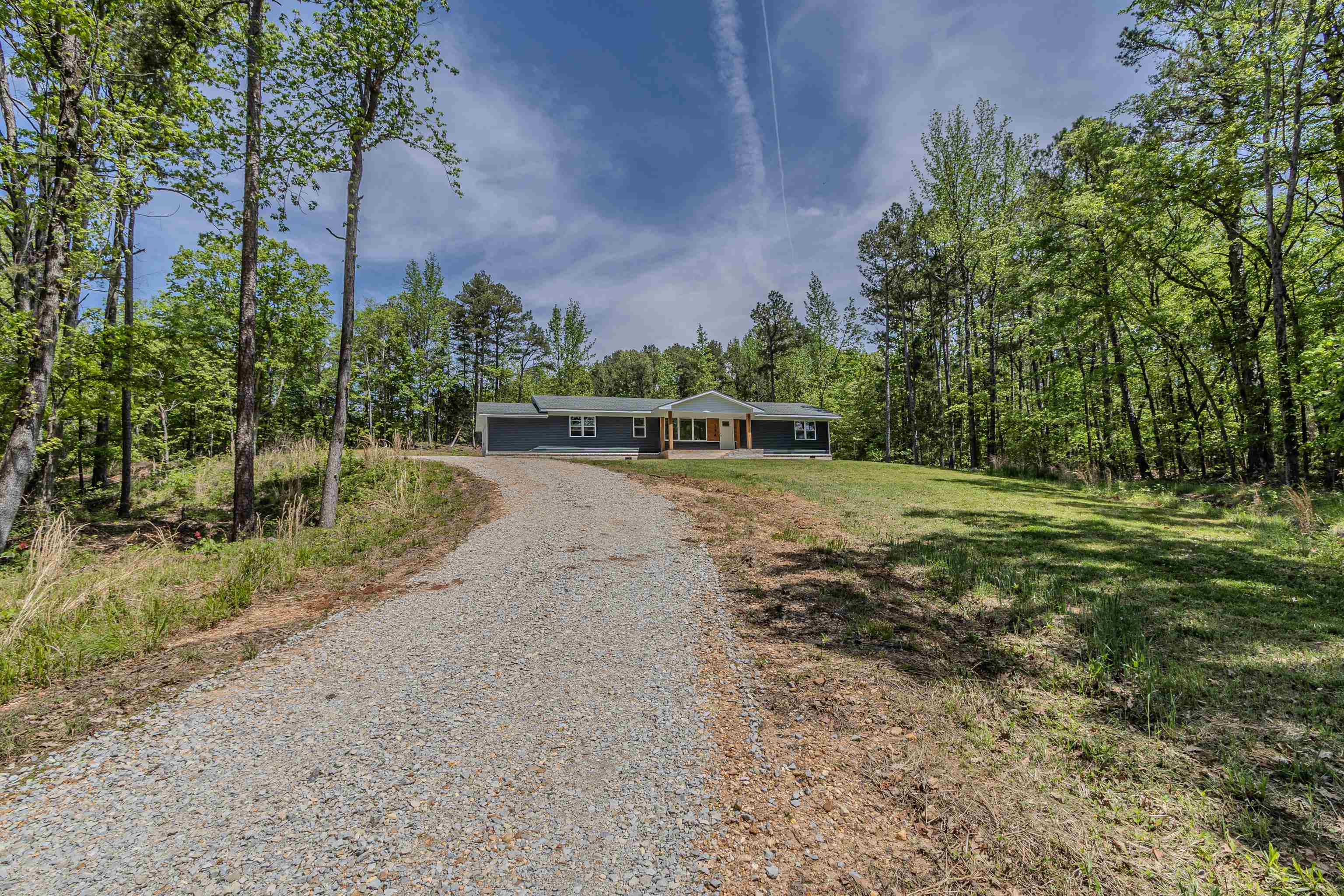 194  GREENE 626 (PAVED) ROAD  Paragould, AR
