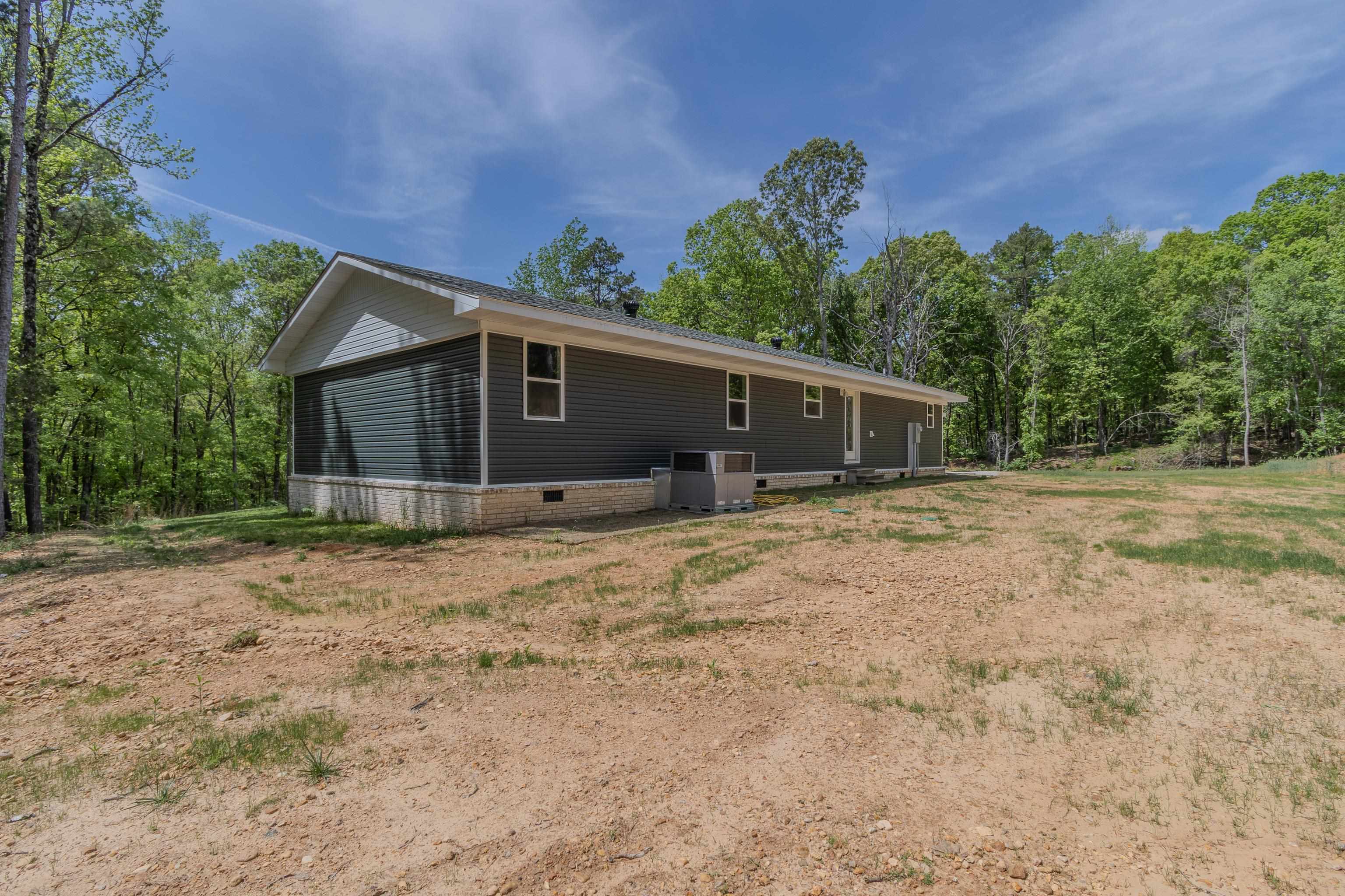 194  GREENE 626 (PAVED) ROAD  Paragould, AR