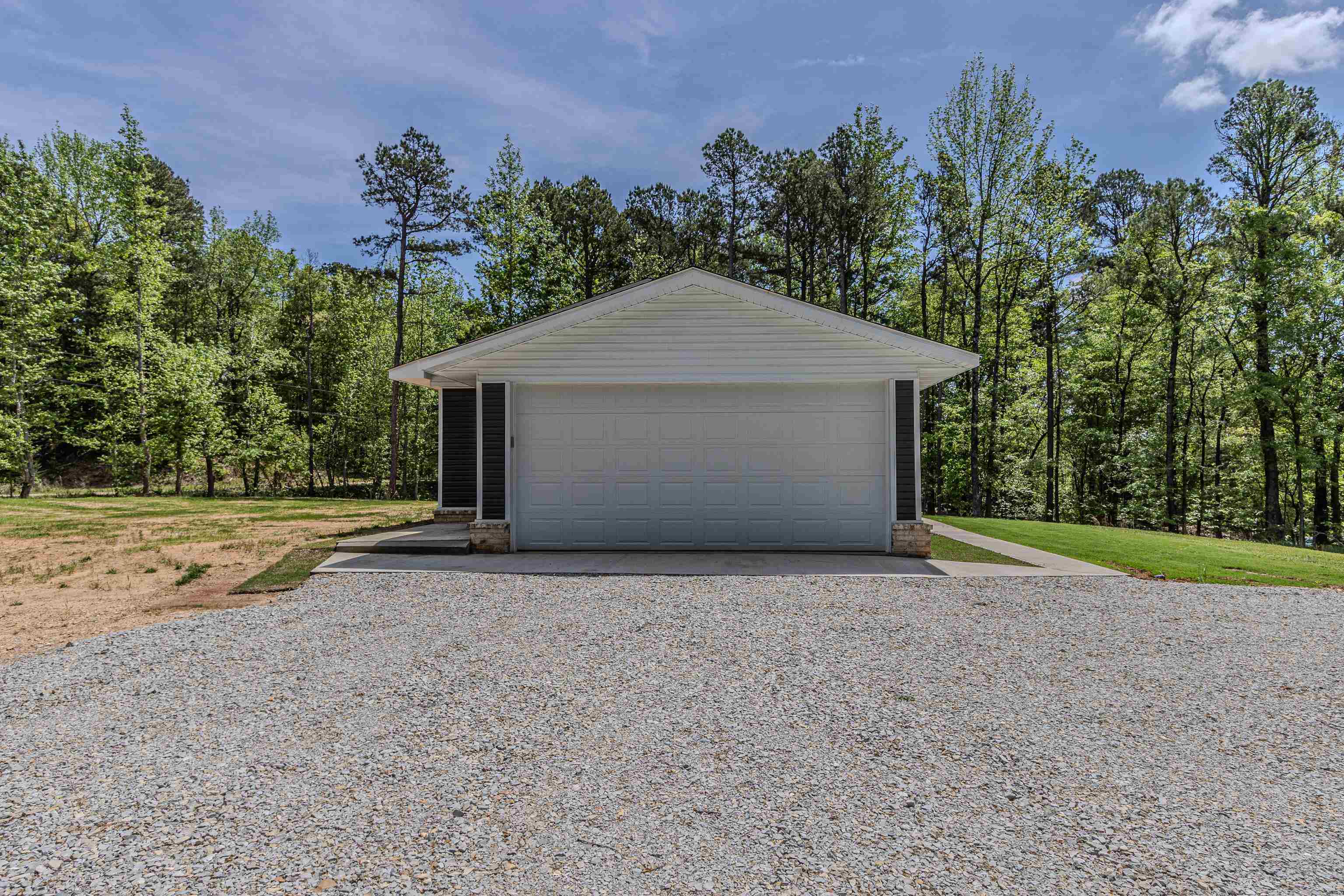 194  GREENE 626 (PAVED) ROAD  Paragould, AR