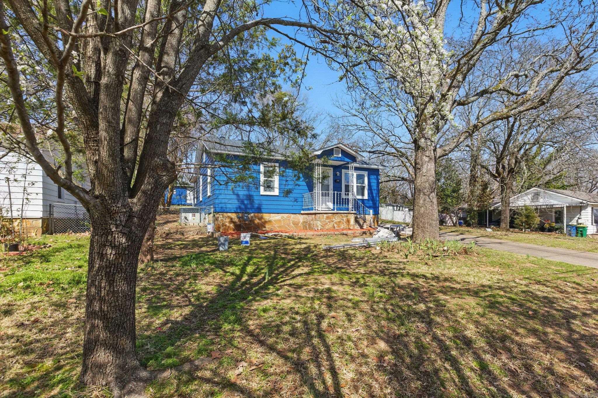 1005 W 54th  North Little Rock, AR