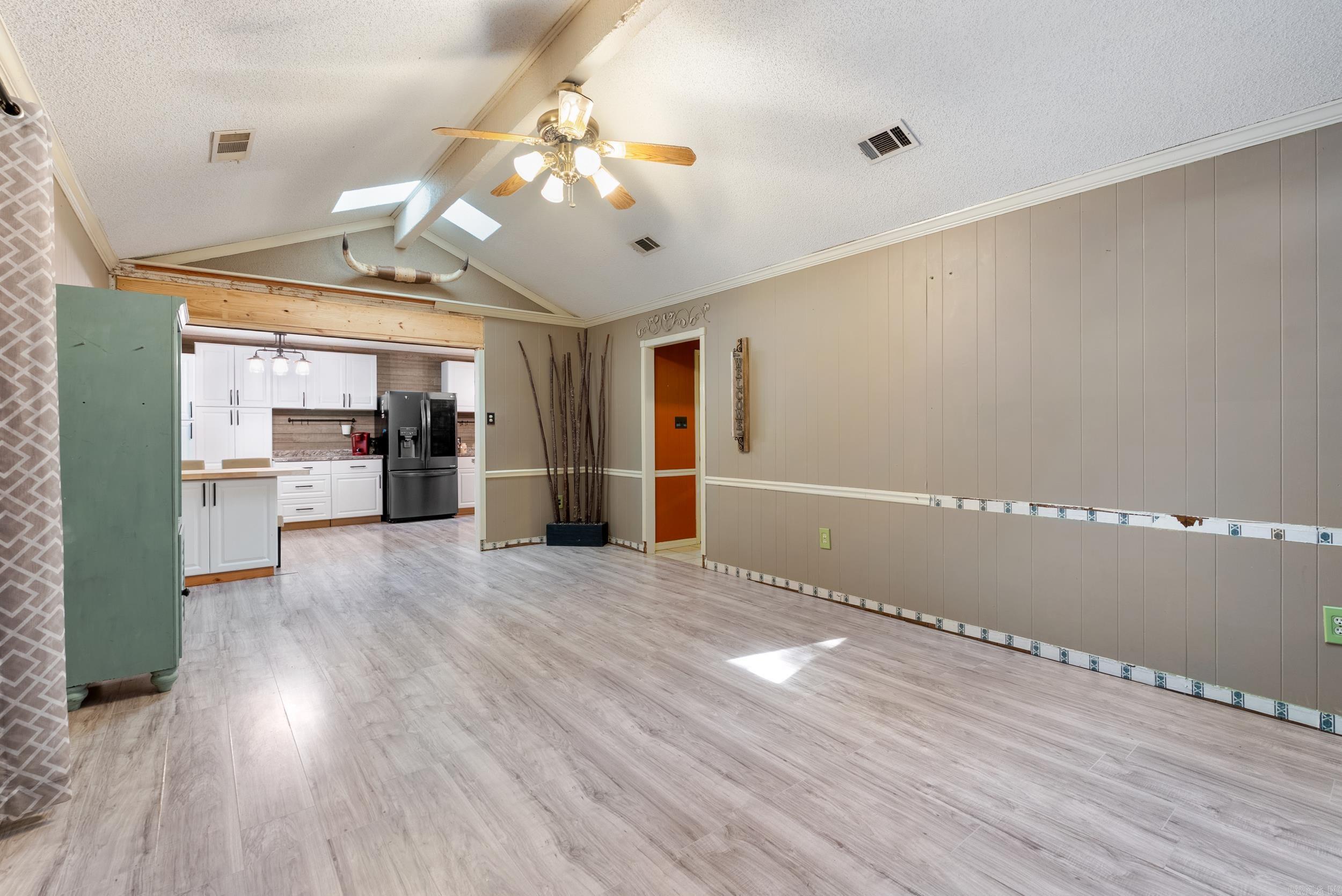 9 White Oak Drive Conway, AR 72034
