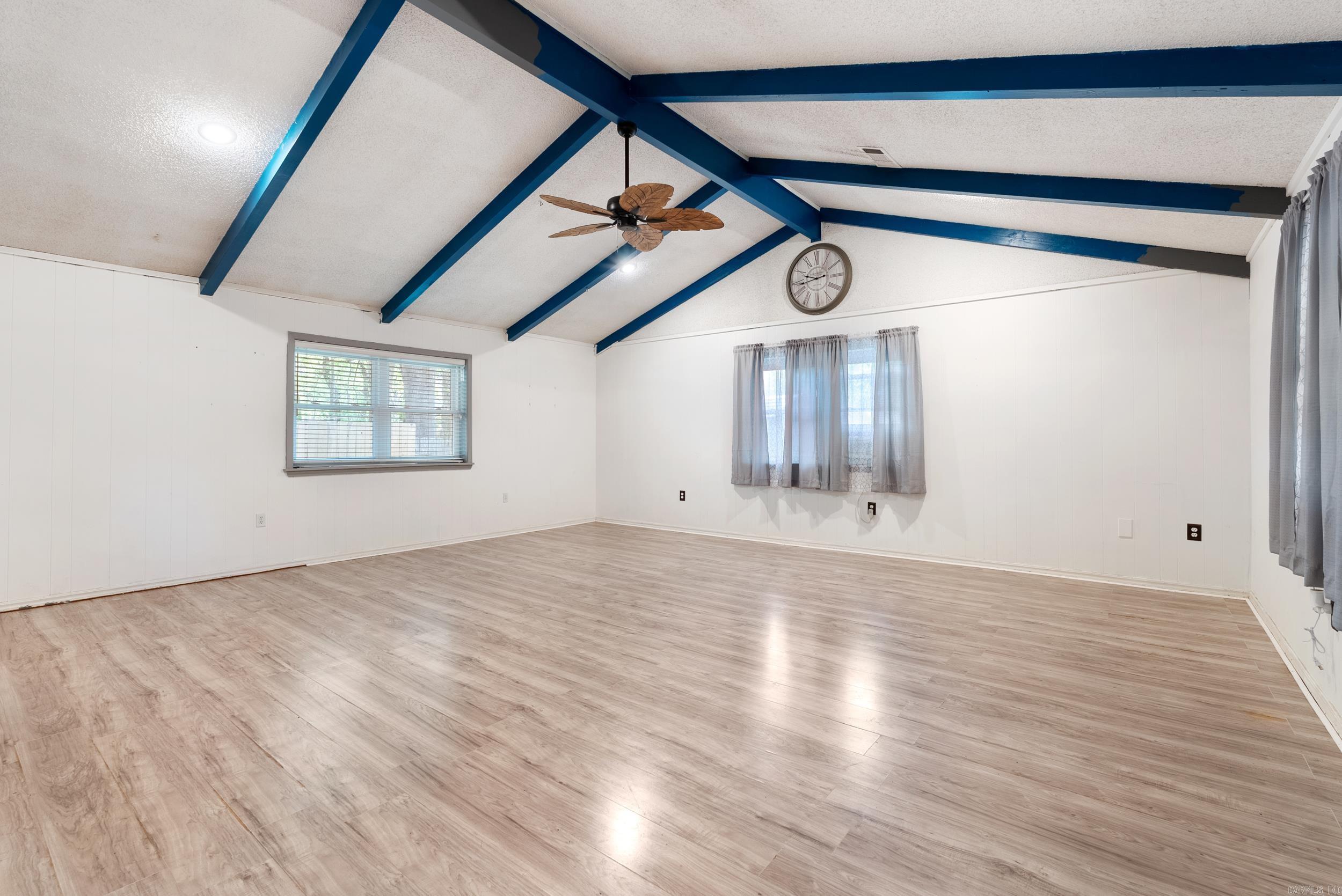 9 White Oak Drive Conway, AR 72034