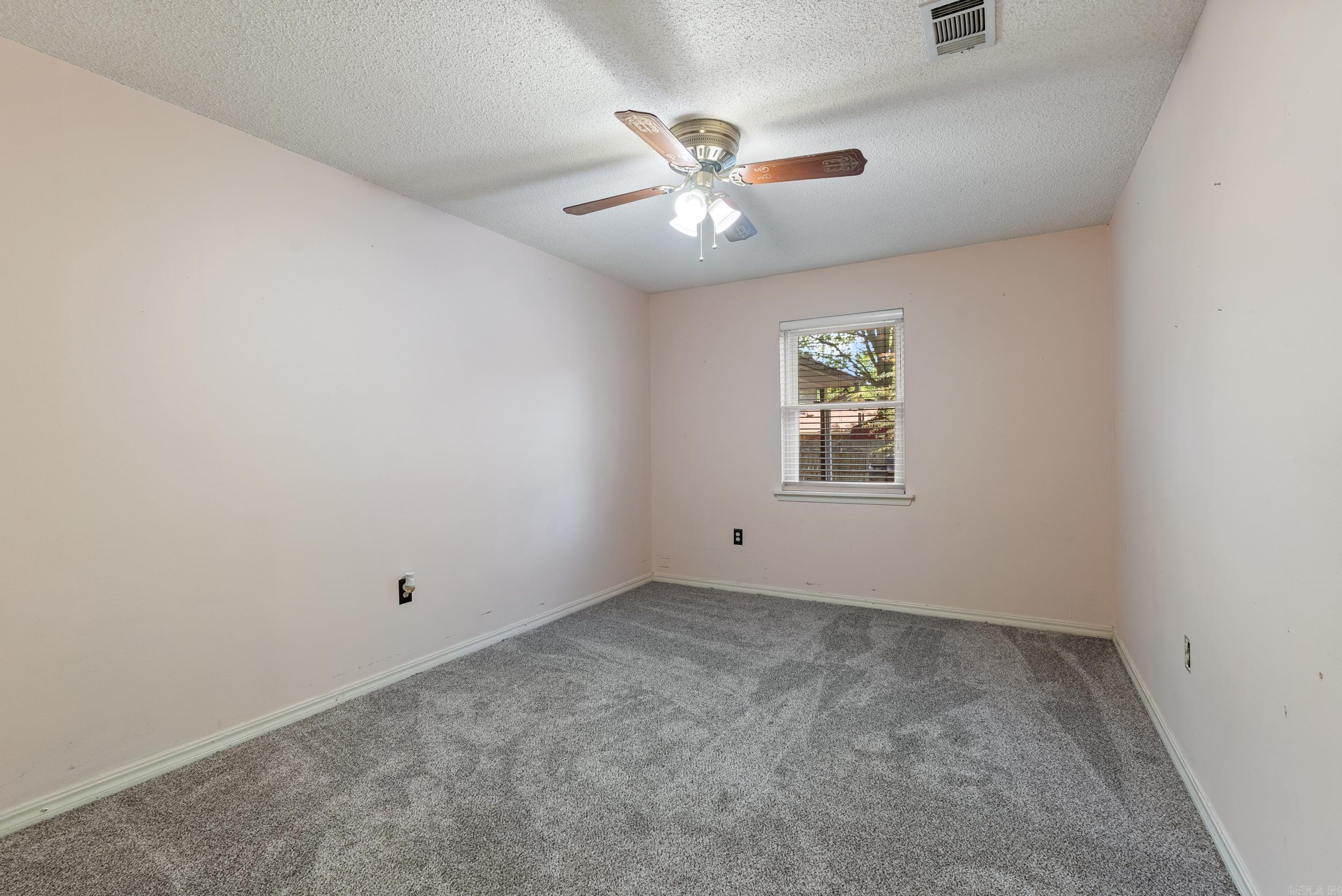 9 White Oak Drive Conway, AR 72034