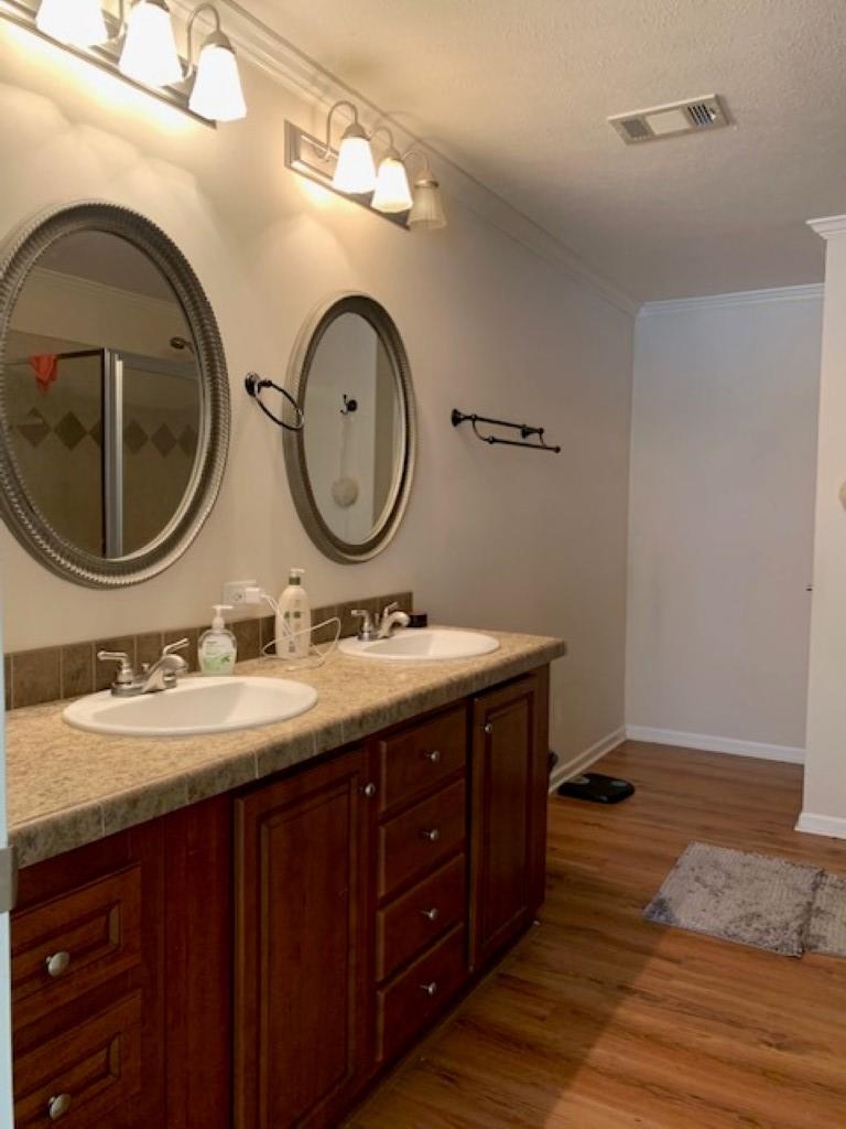35  Walnut Ridge Drive  Elizabeth, AR