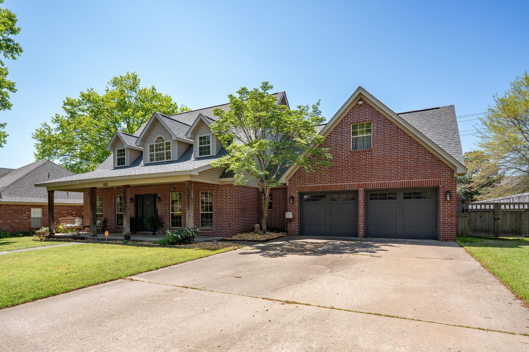 1025  Summerwood  Conway, AR