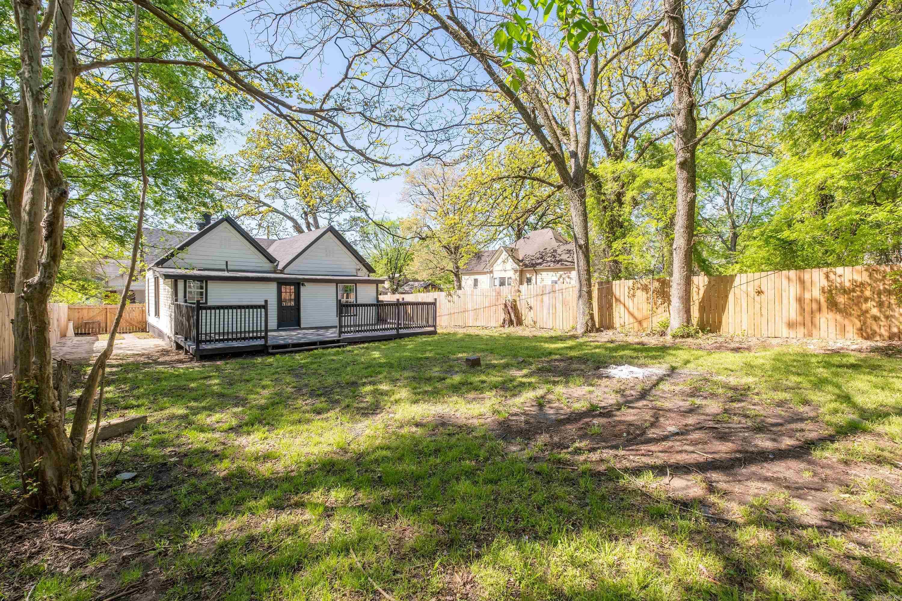 2018 W 18th  Little Rock, AR