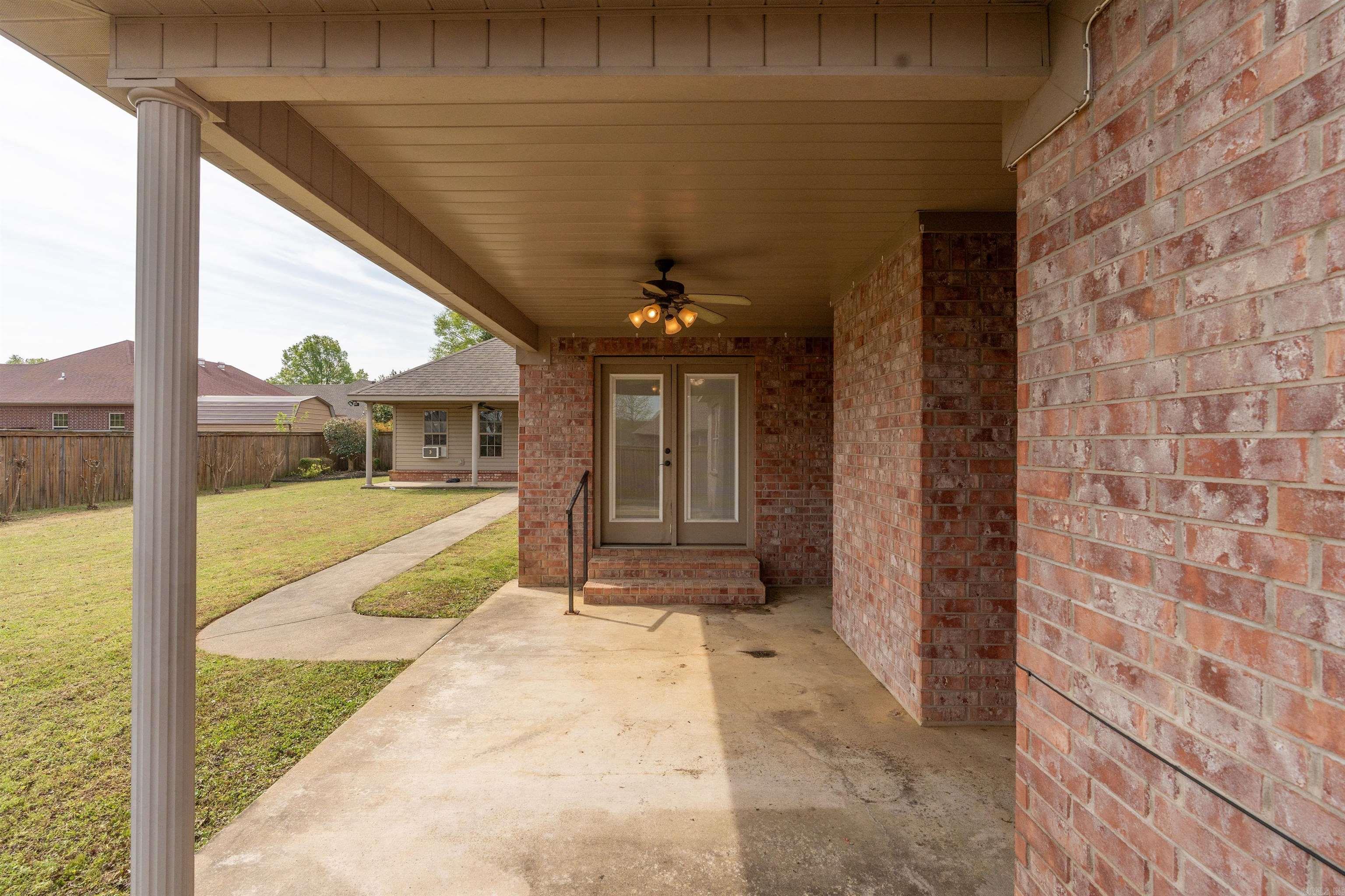 408  Crain Dr  Searcy, AR