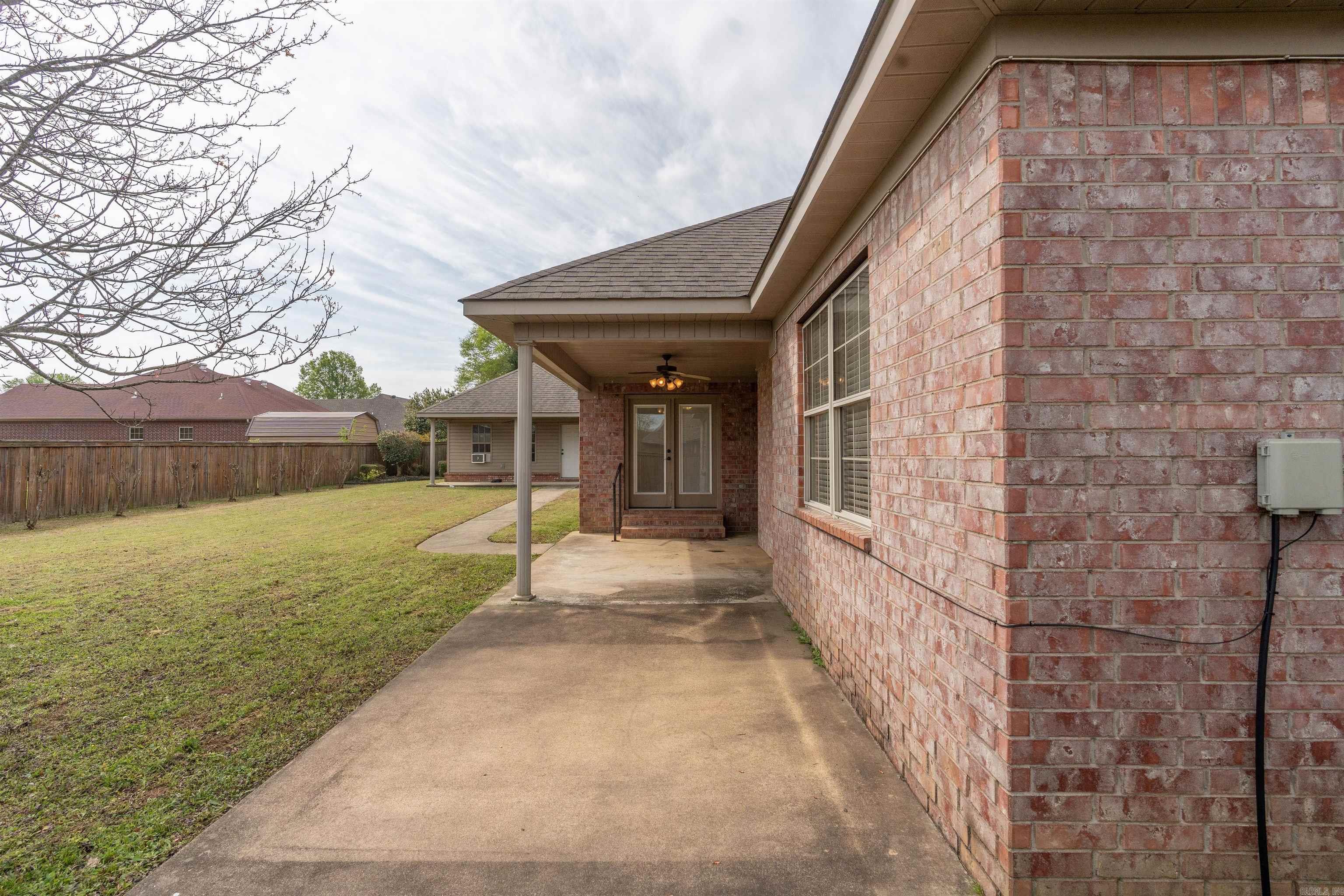 408  Crain Dr  Searcy, AR