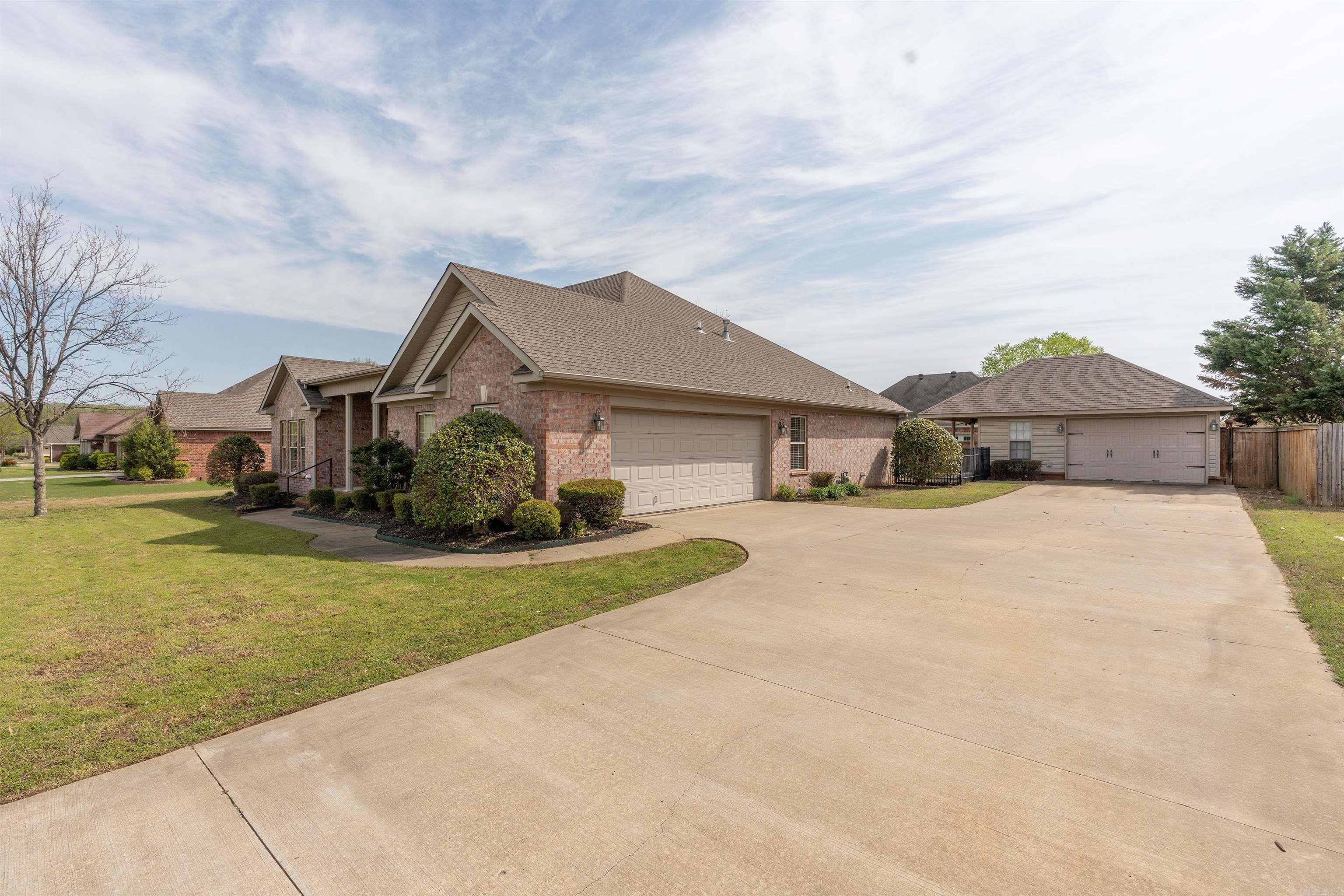 408  Crain Dr  Searcy, AR