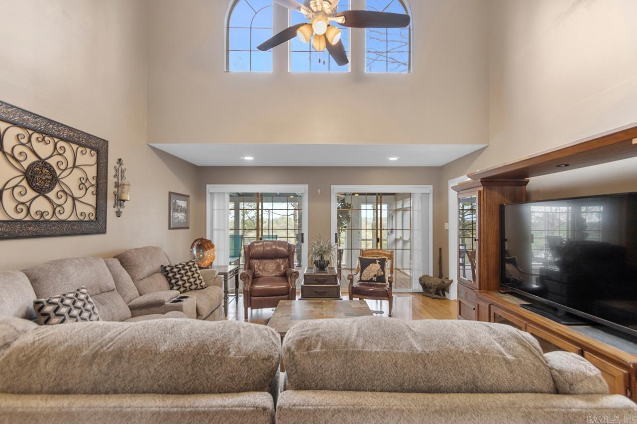 55 N Cadron  Greenbrier, AR
