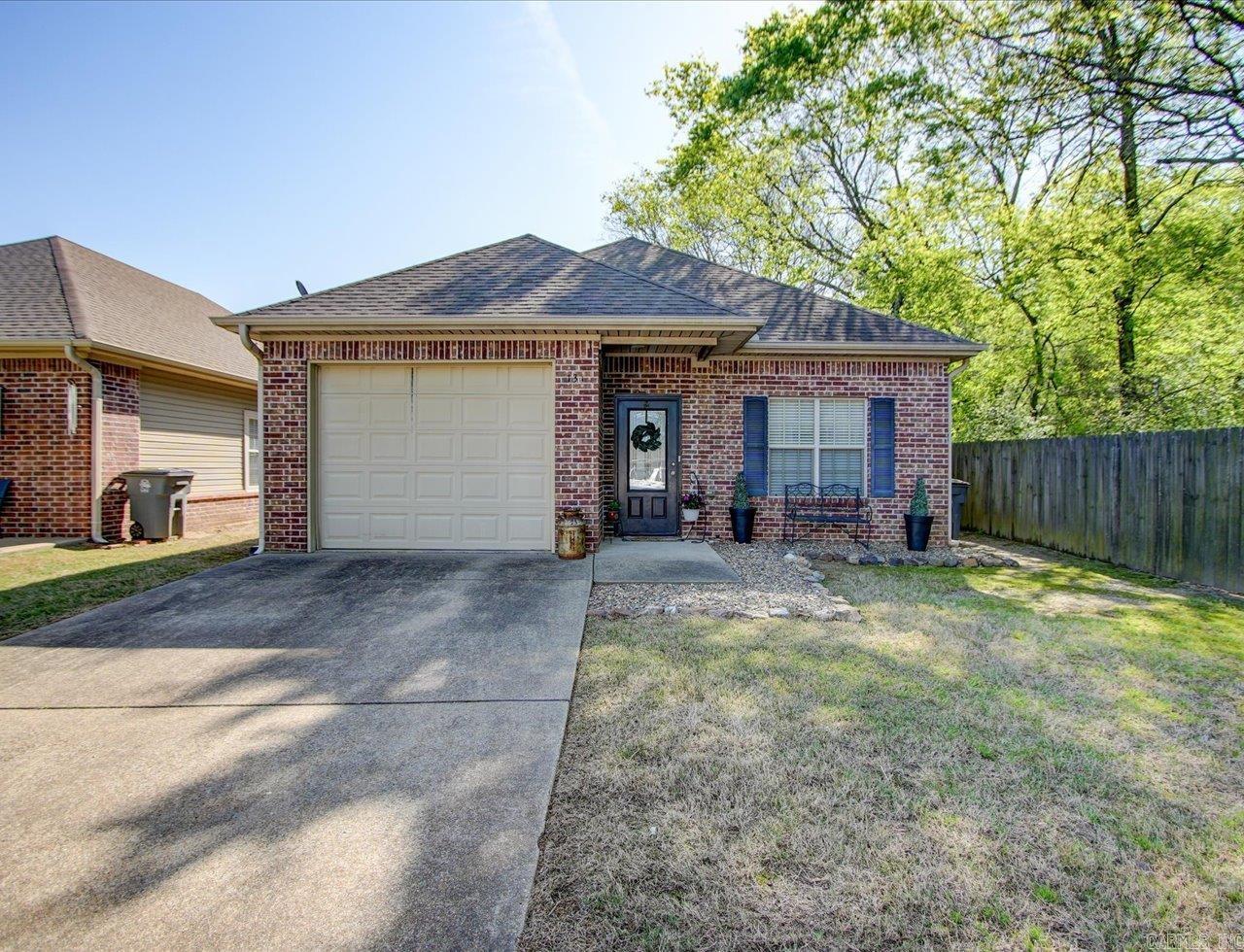 131 Lily Street