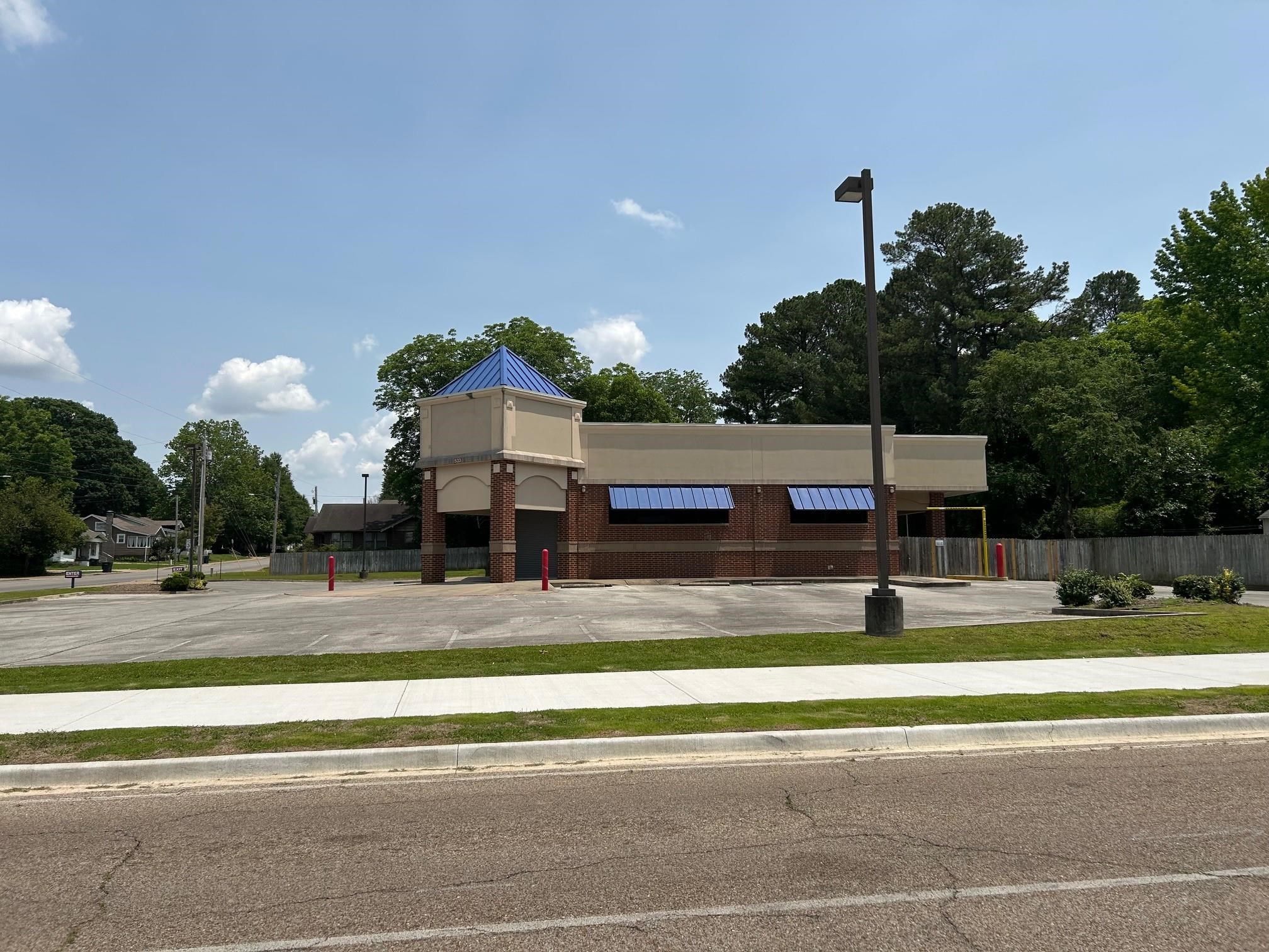 533 W Nettleton  Jonesboro, AR