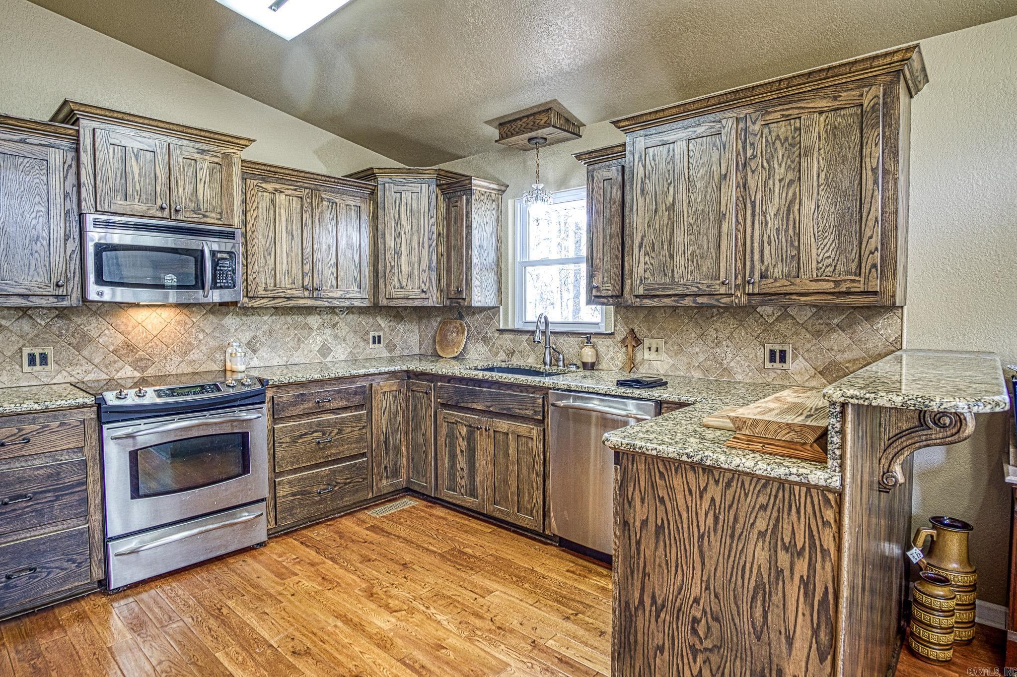 1  Valls Circle  Hot Springs Village, AR