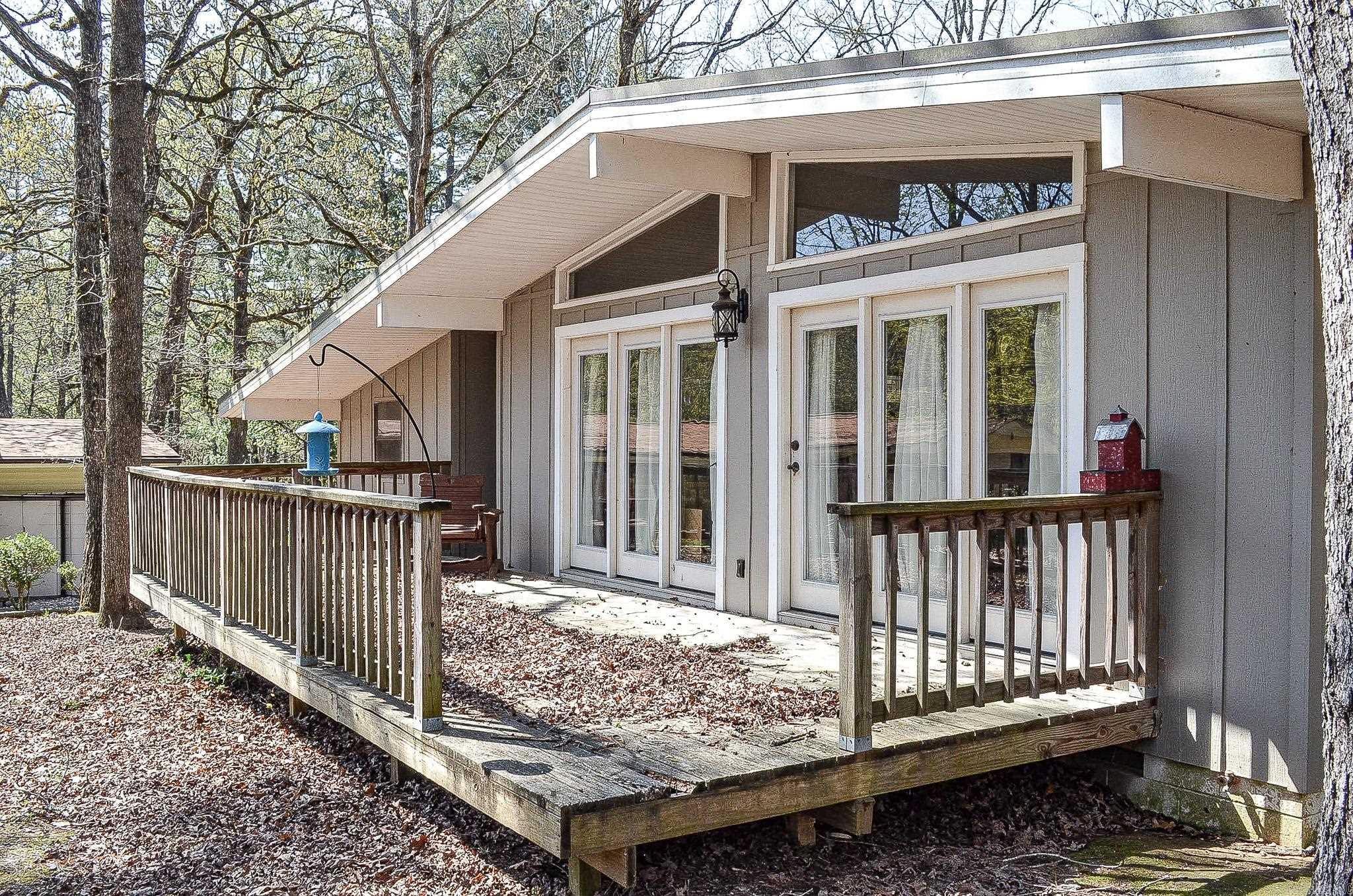 1  Valls Circle  Hot Springs Village, AR